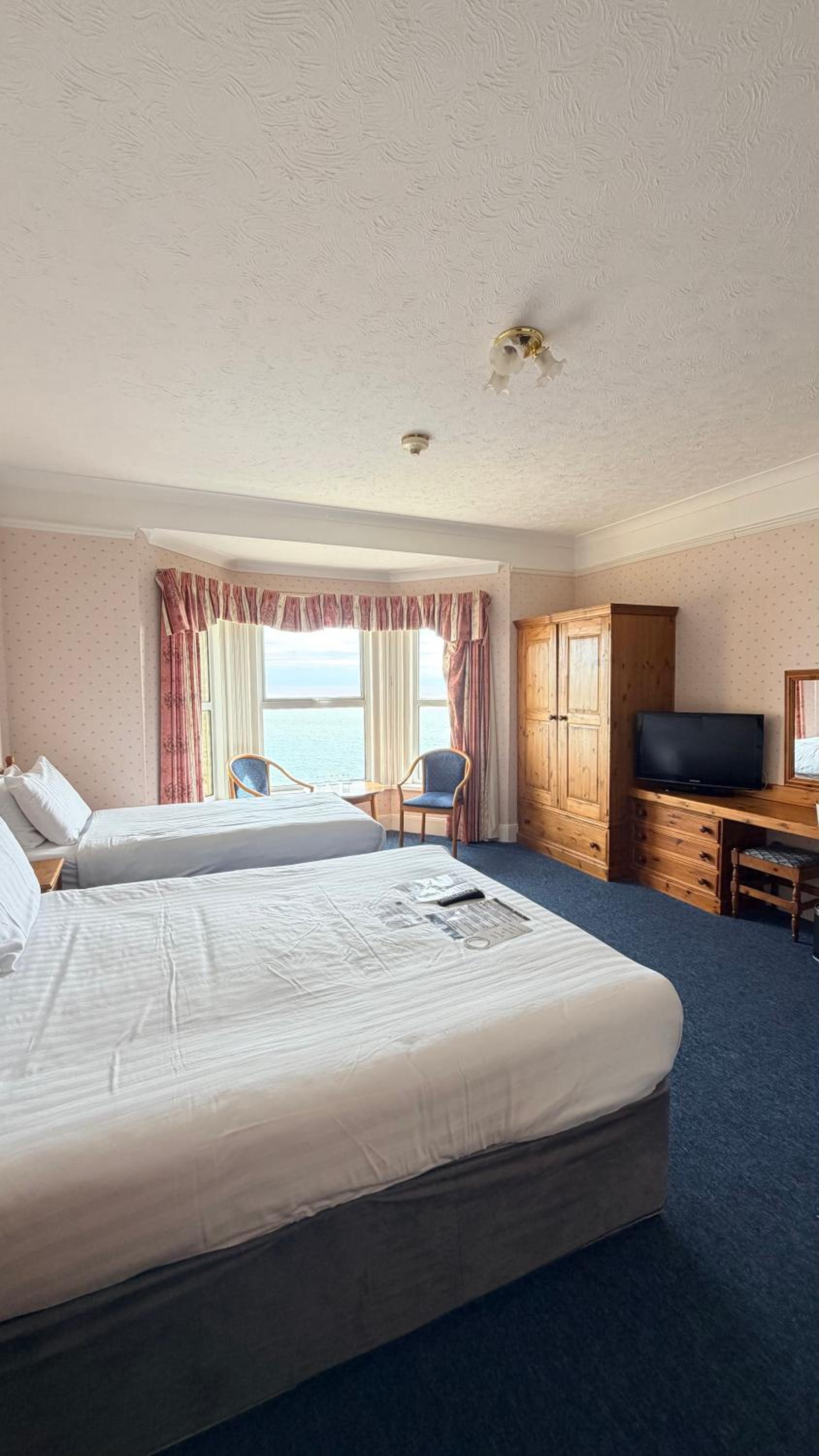 Channel View Hotel, photo 12