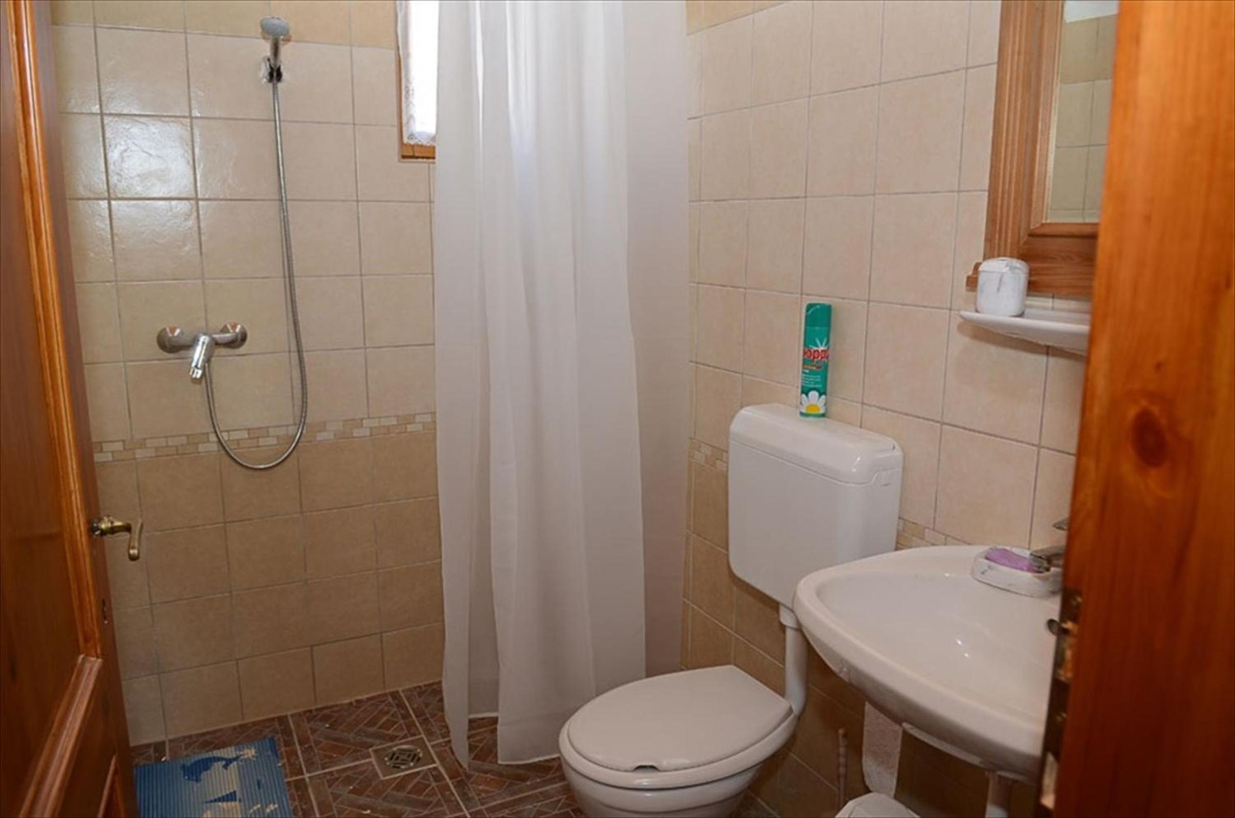 Zengőalja Vendégház view 5