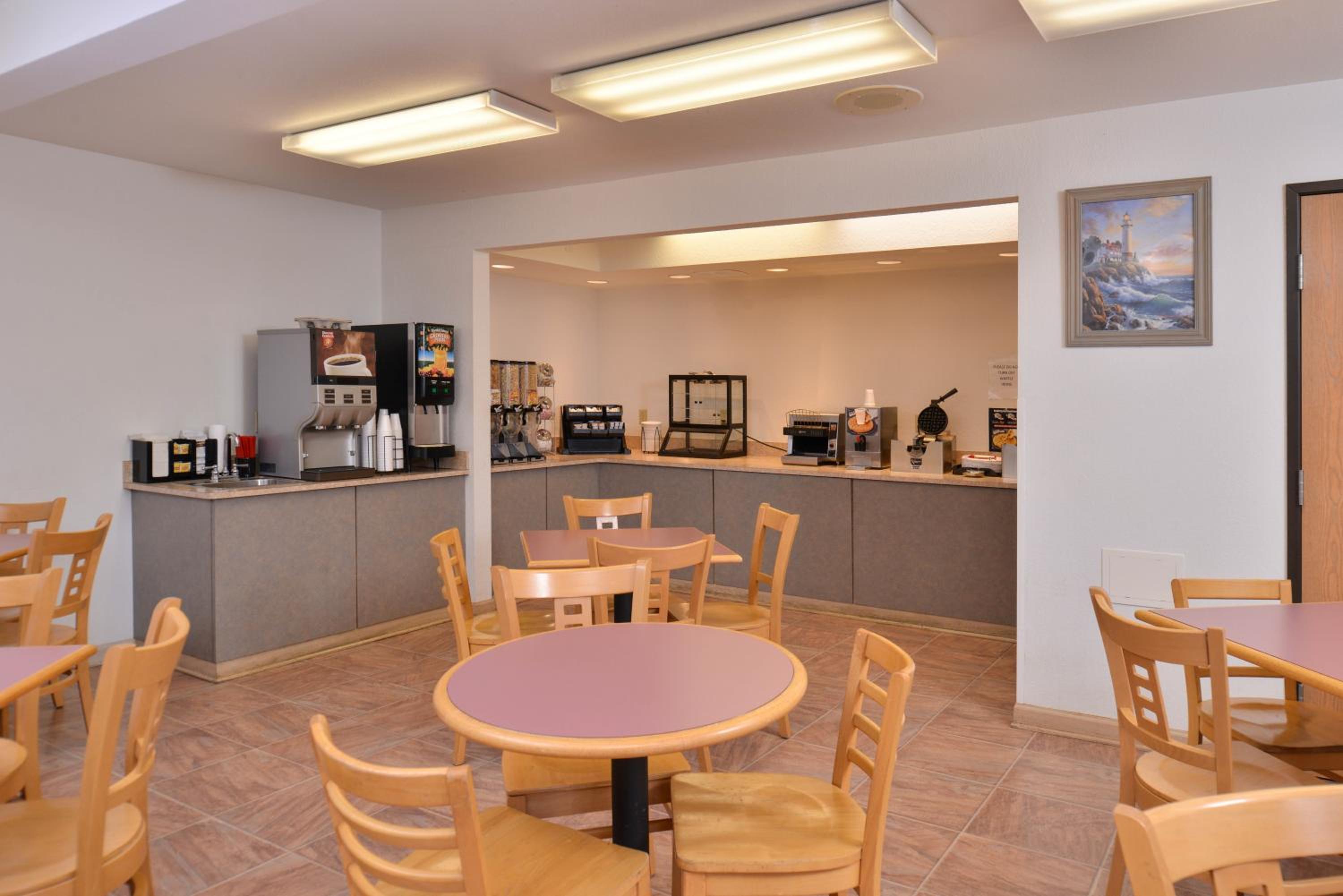 Americas Best Value Inn & Suites-Birch Run