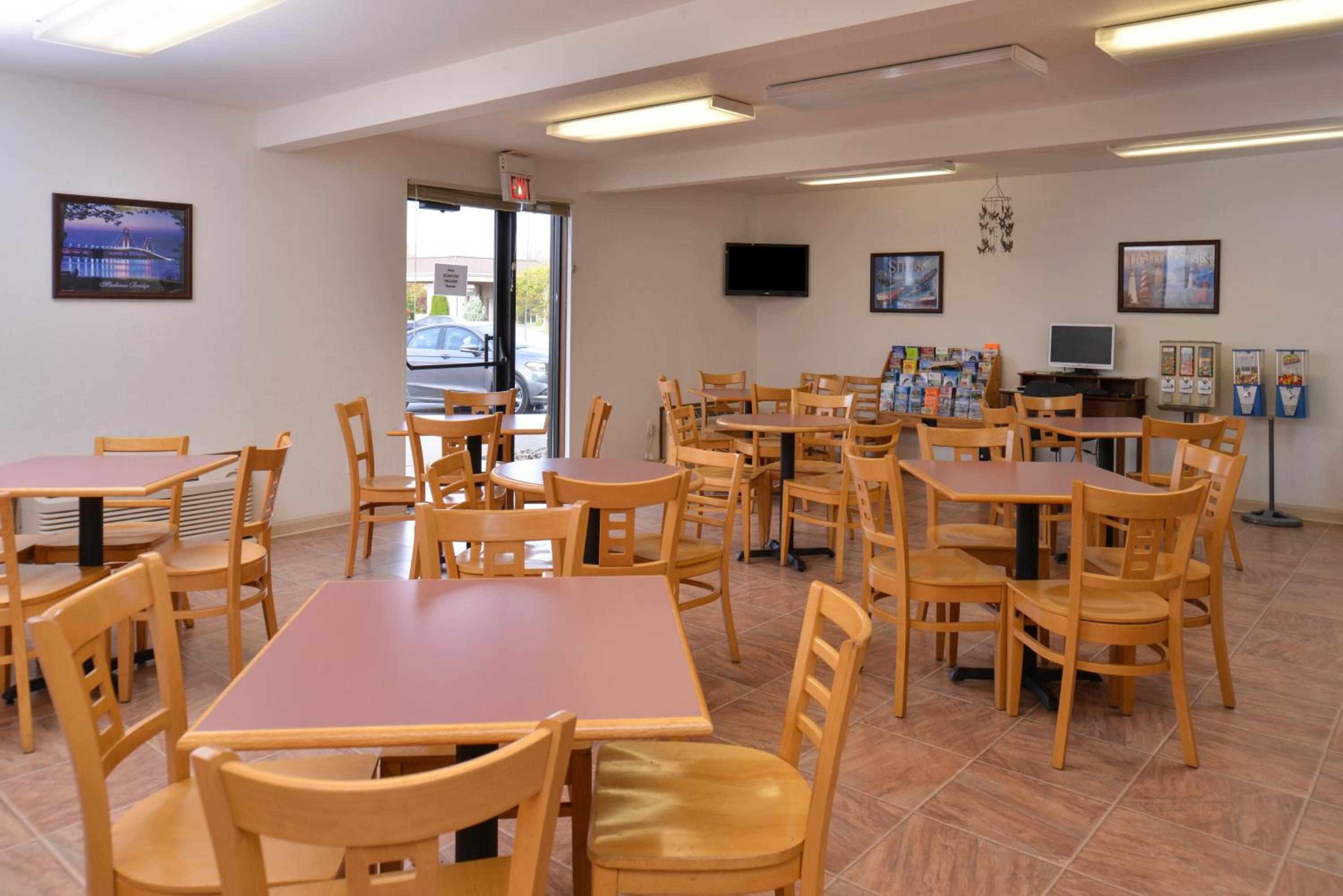 Americas Best Value Inn & Suites-Birch Run