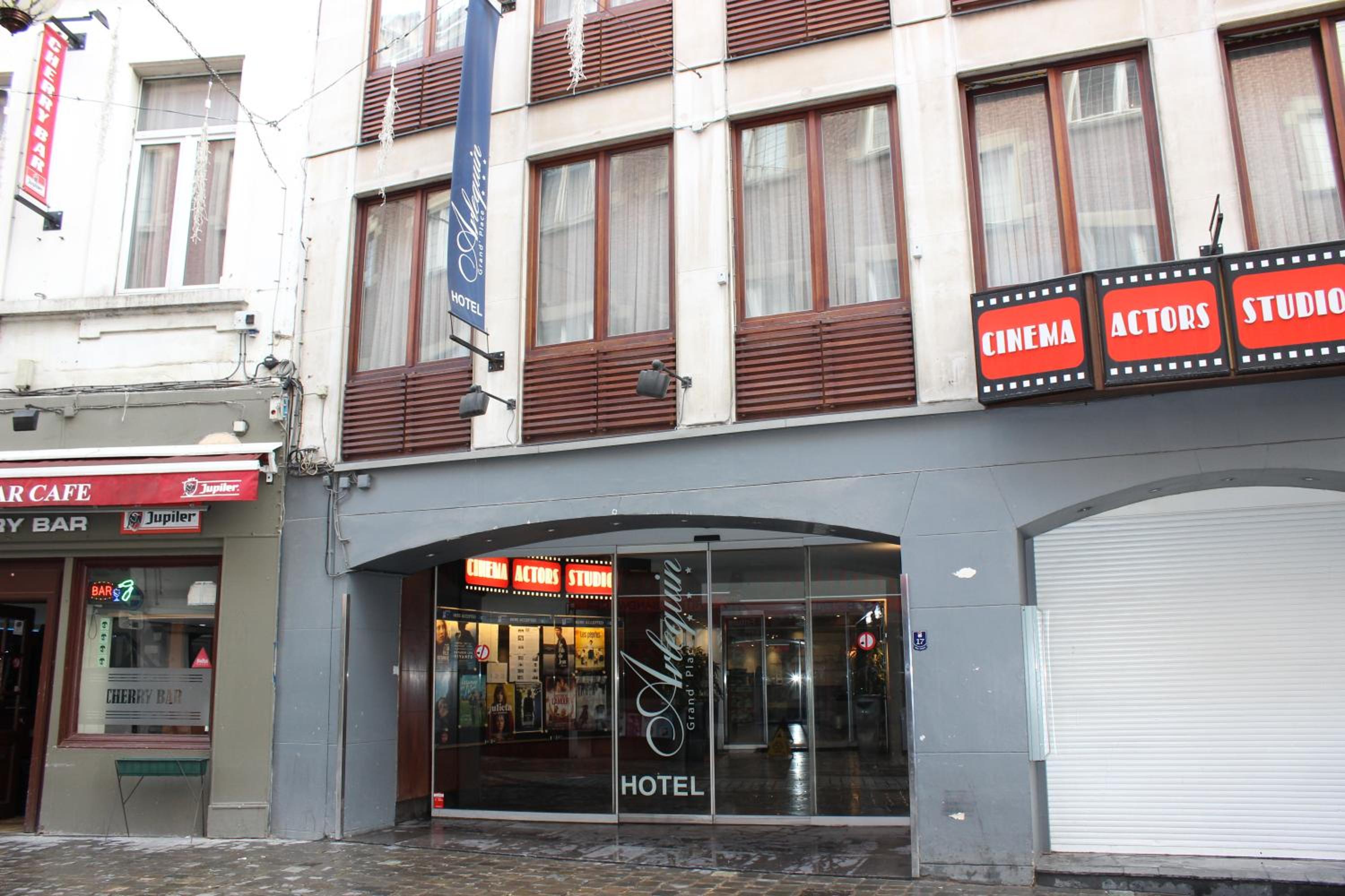 Hotel Floris Arlequin Grand-Place - Image 1