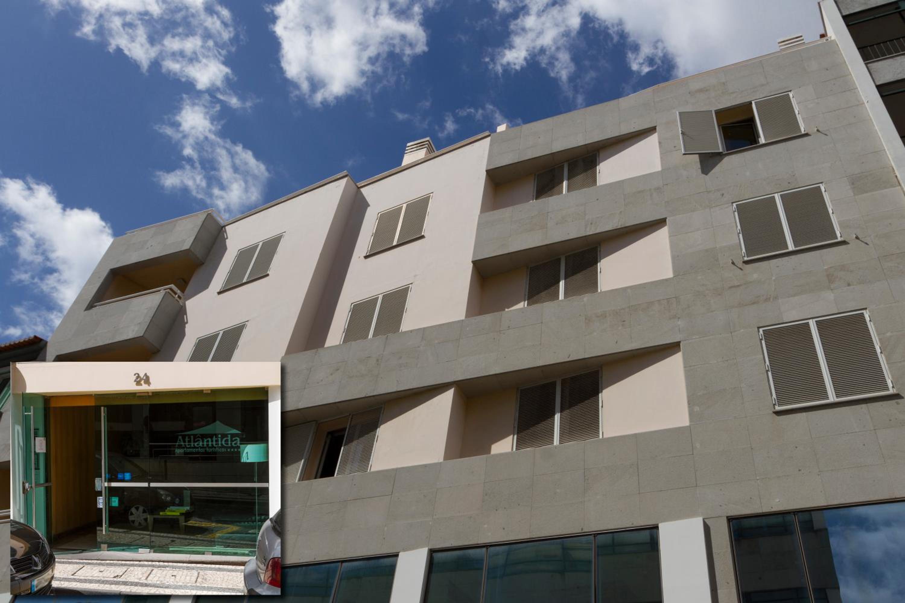 Hotel Apartamentos Turisticos Atlantida - Image 1