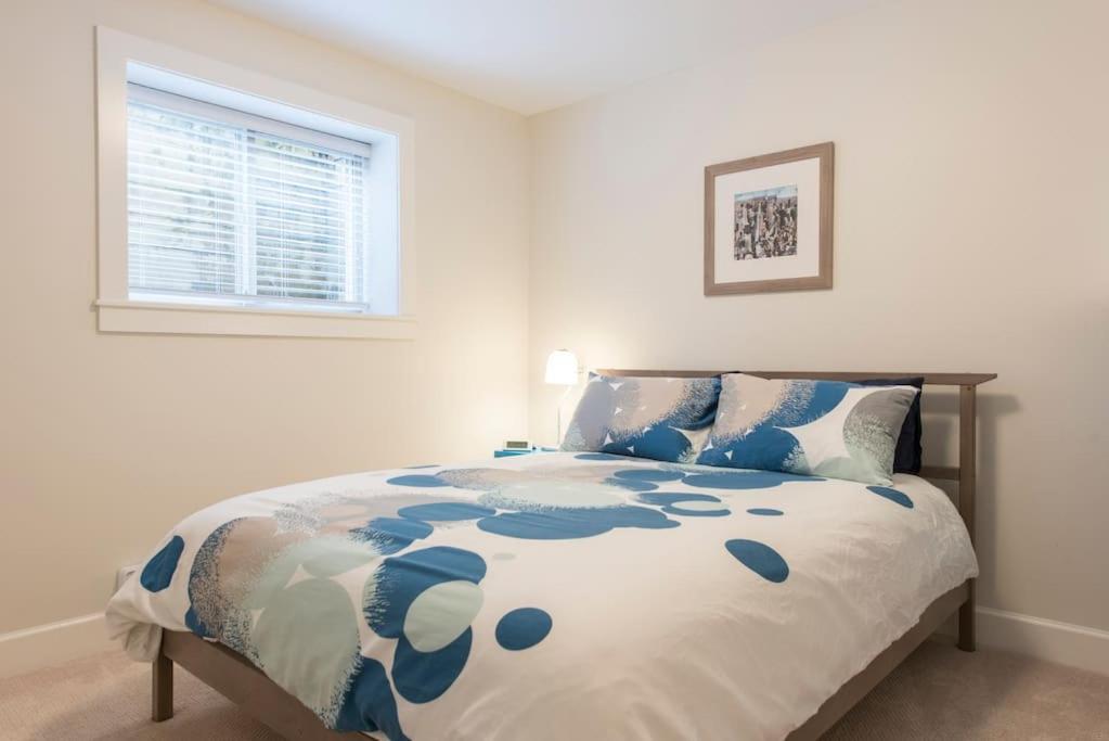 Brand New 2 Brdm Suite - New House