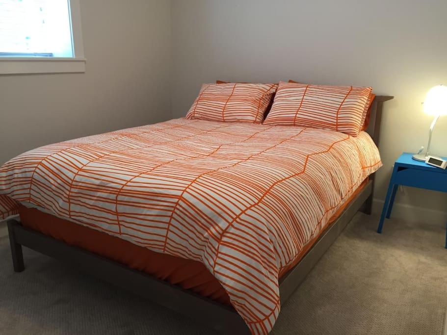 Brand New 2 Brdm Suite - New House