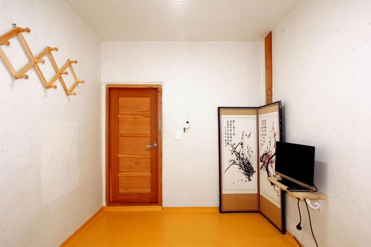 Photo 24