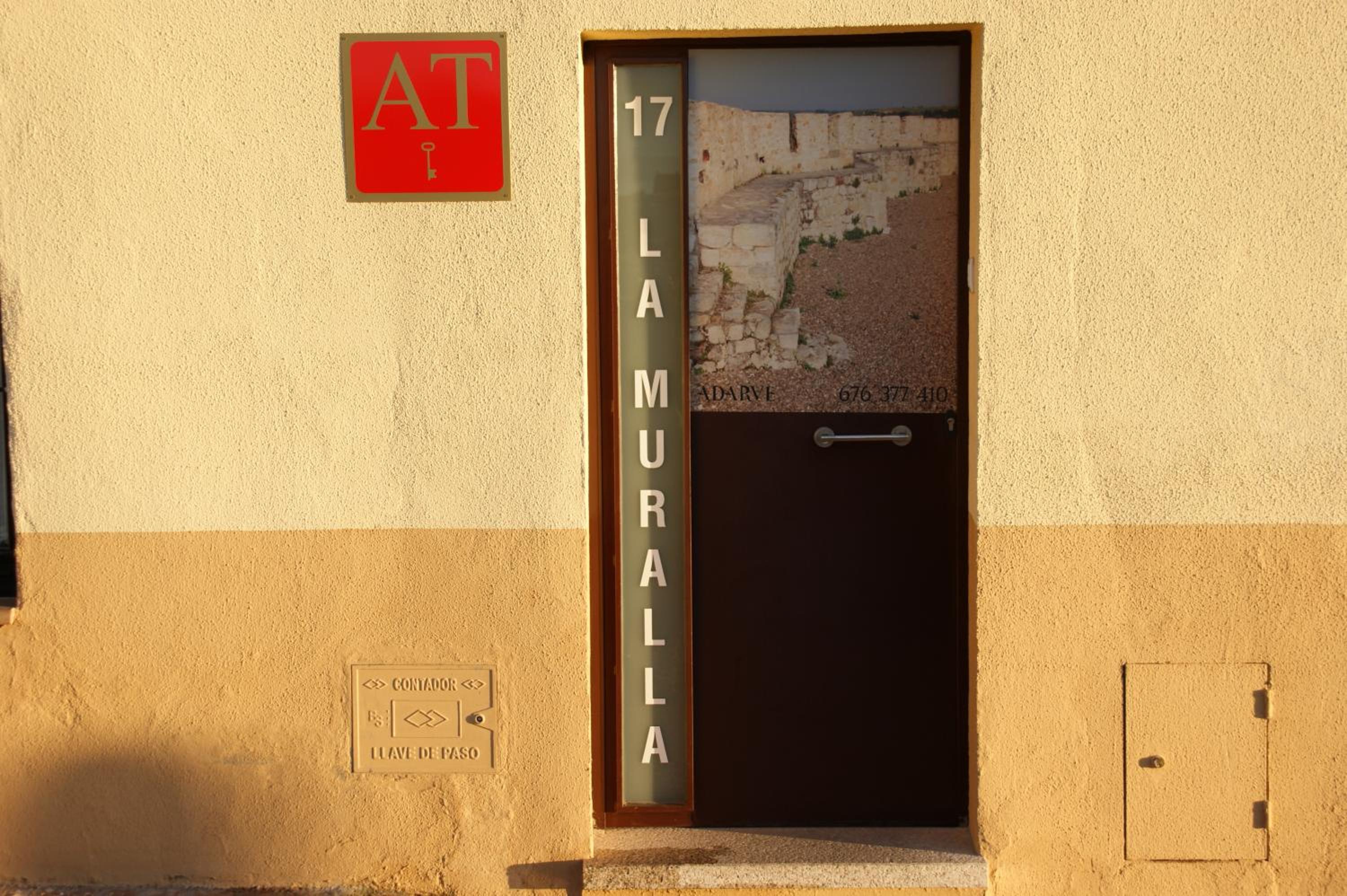 Apartamentos La Muralla