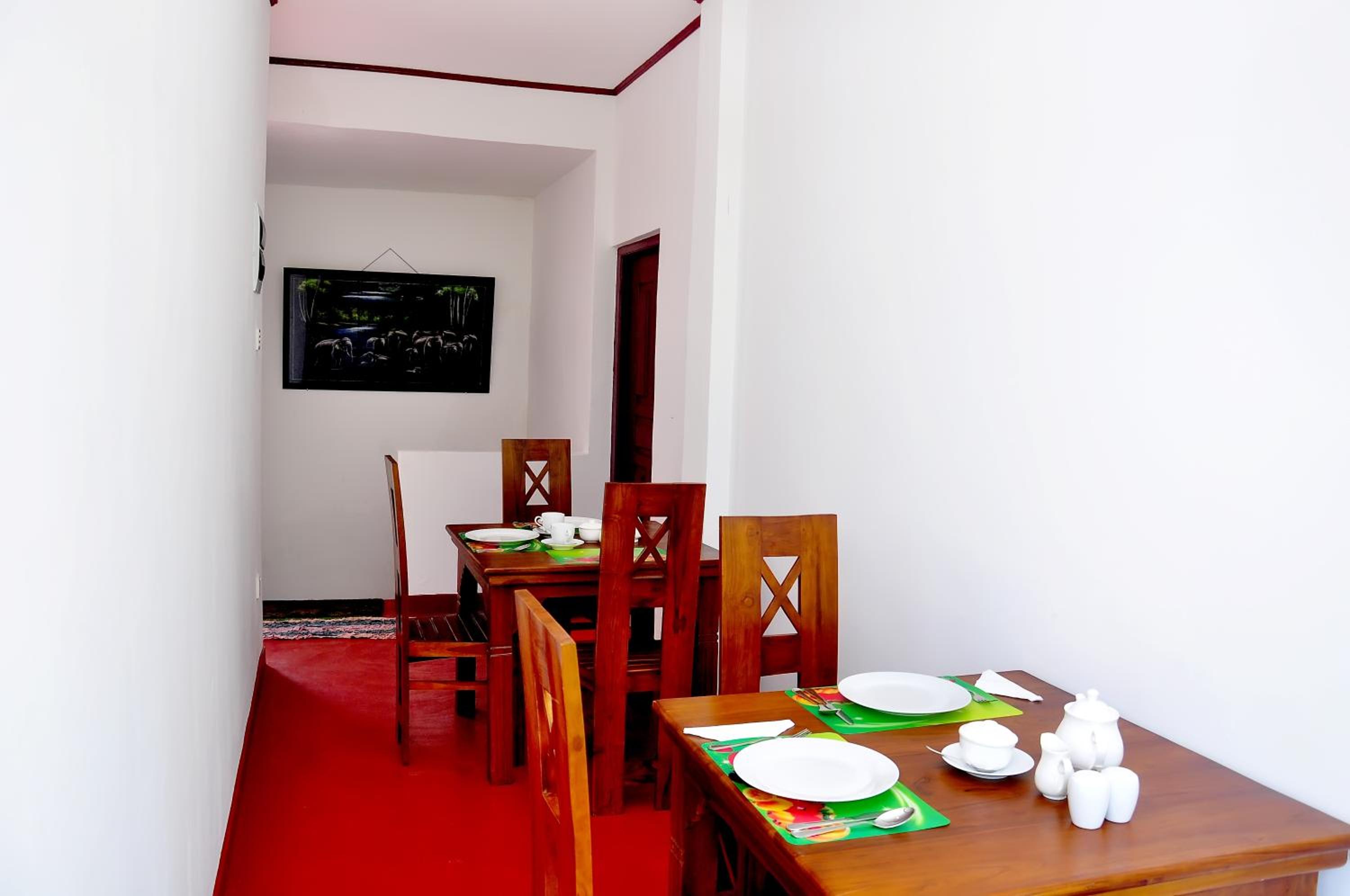 Little Swan Guest house view 5