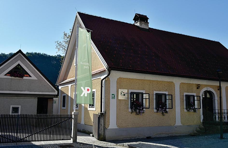 Photo 29
