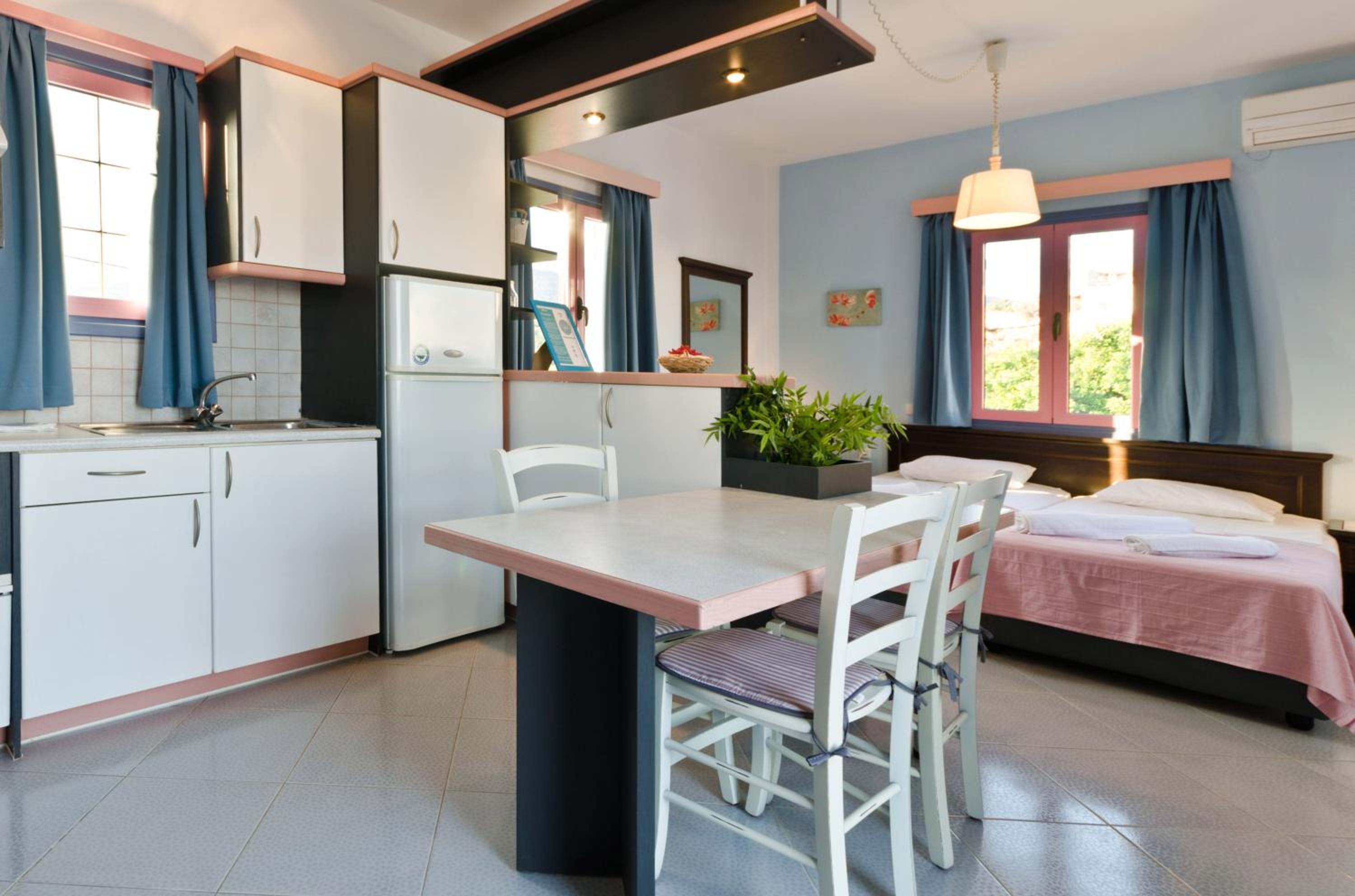 Cybele Apartments