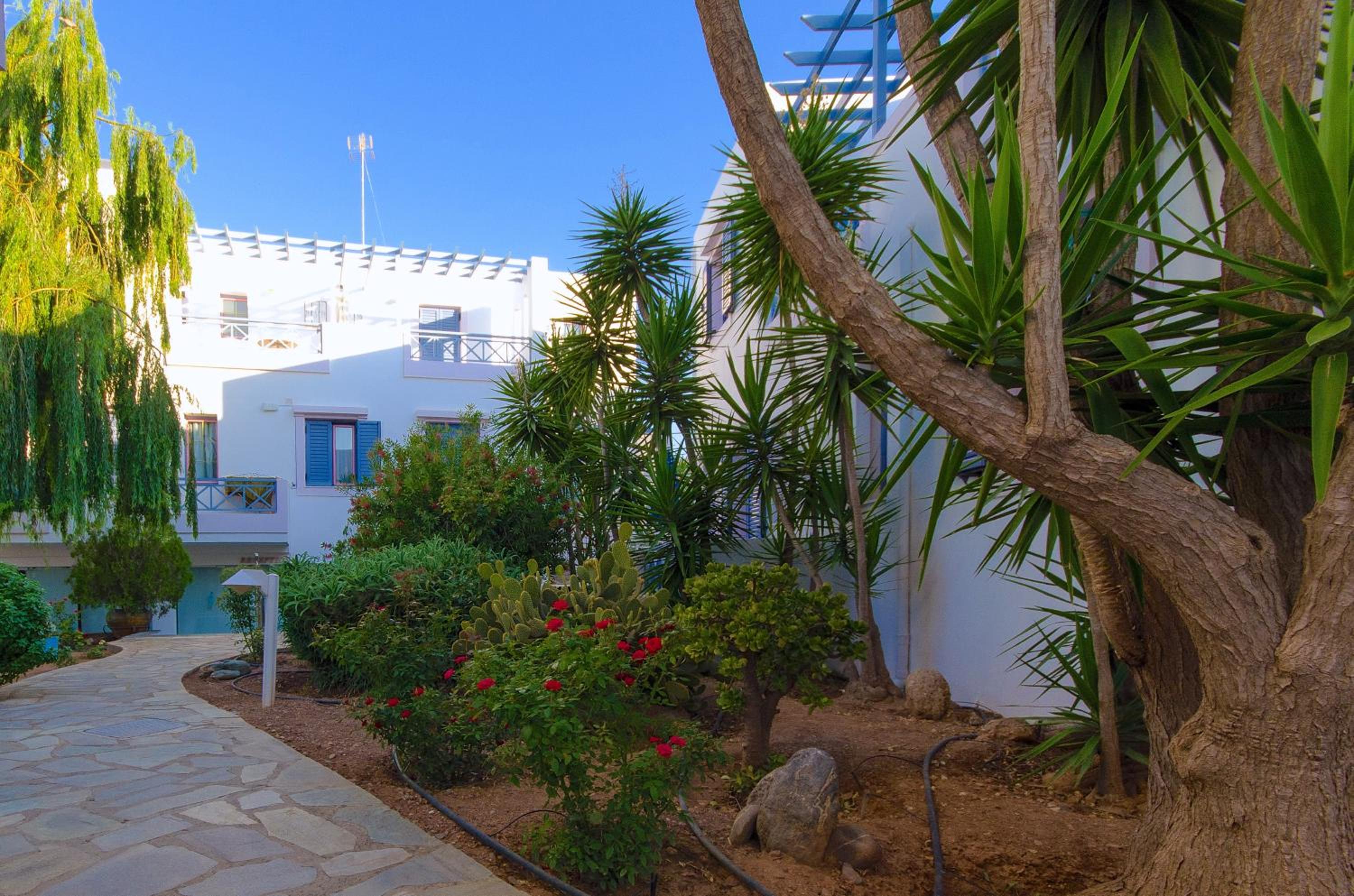 Cybele Apartments