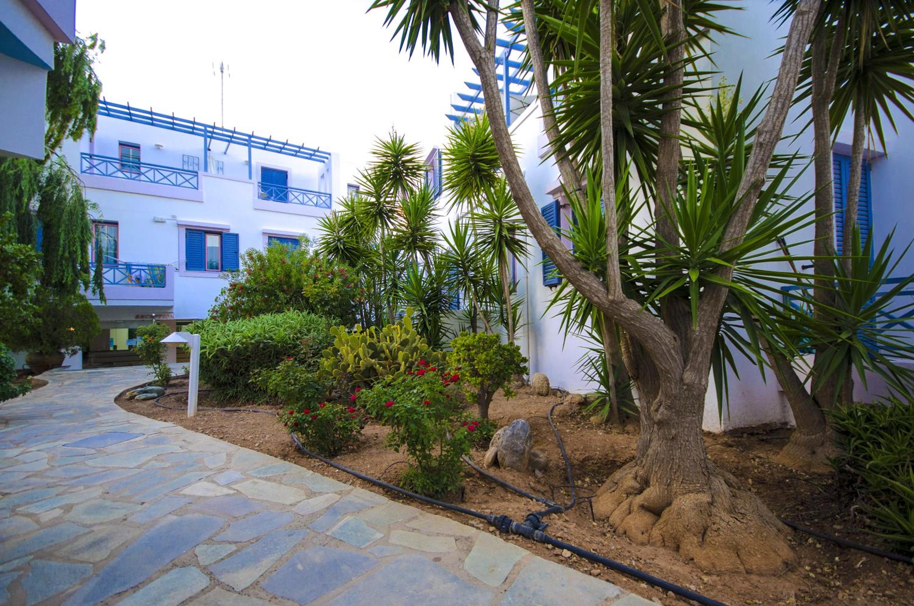 Cybele Apartments
