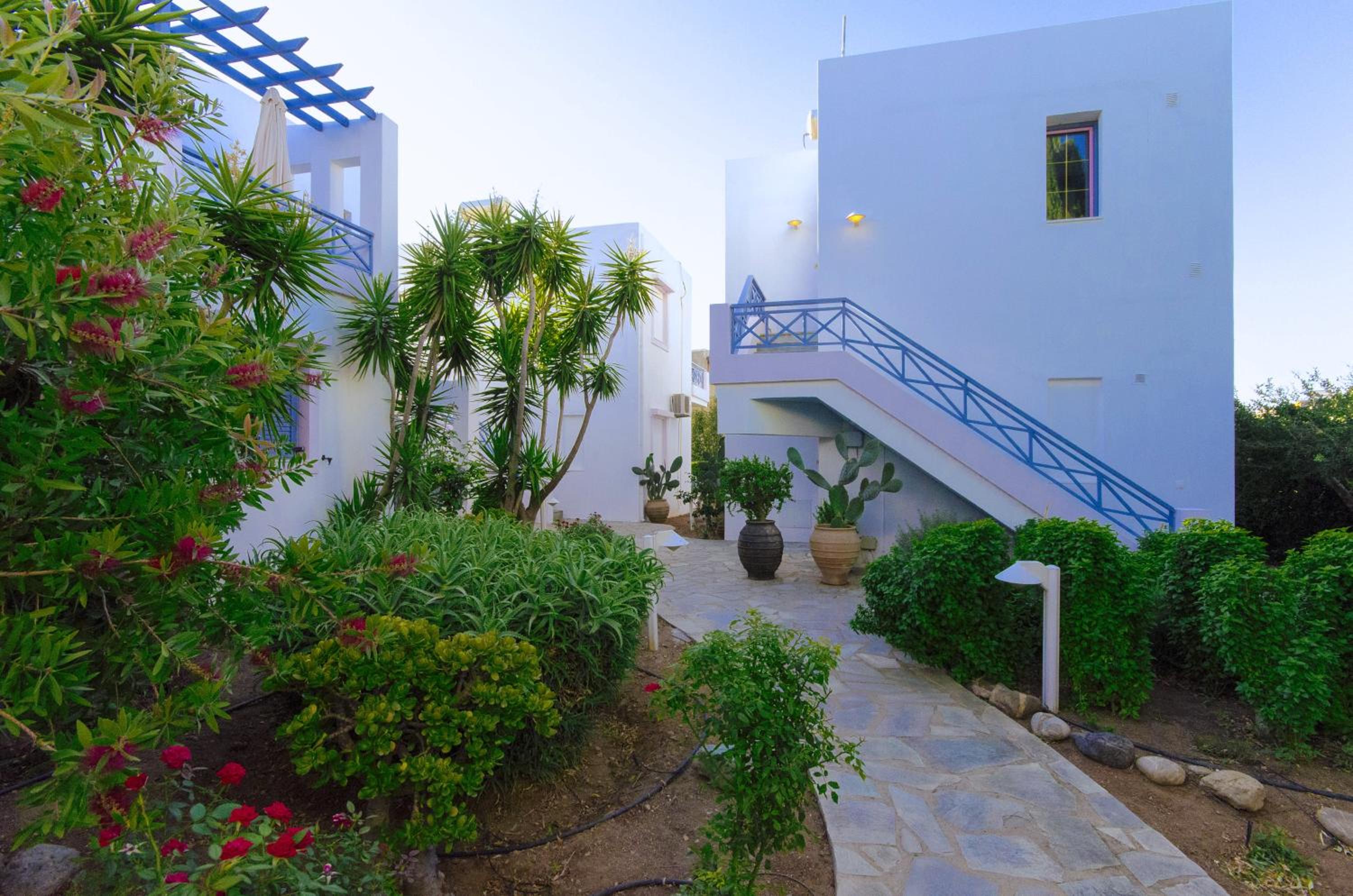 Cybele Apartments