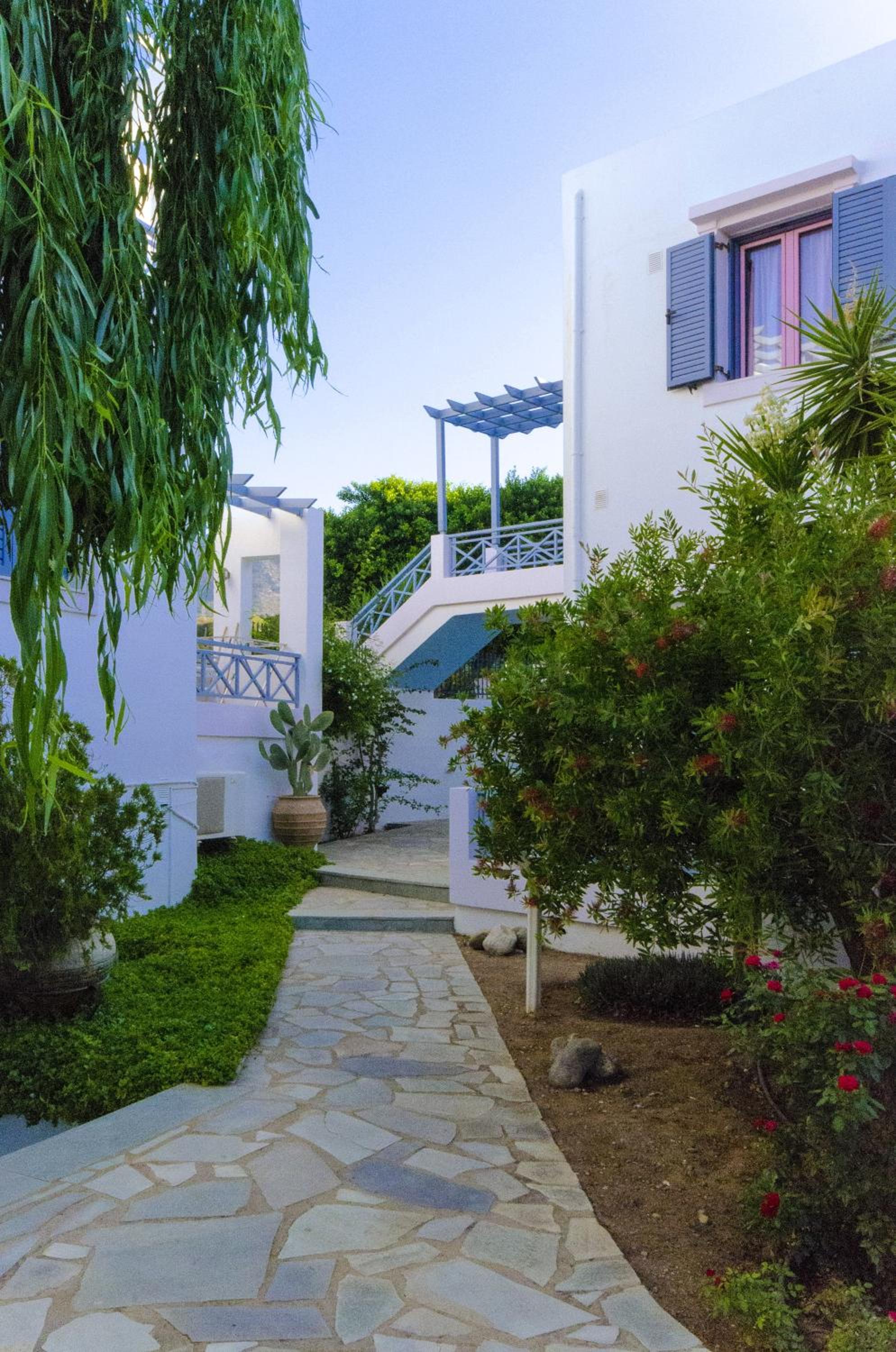 Cybele Apartments