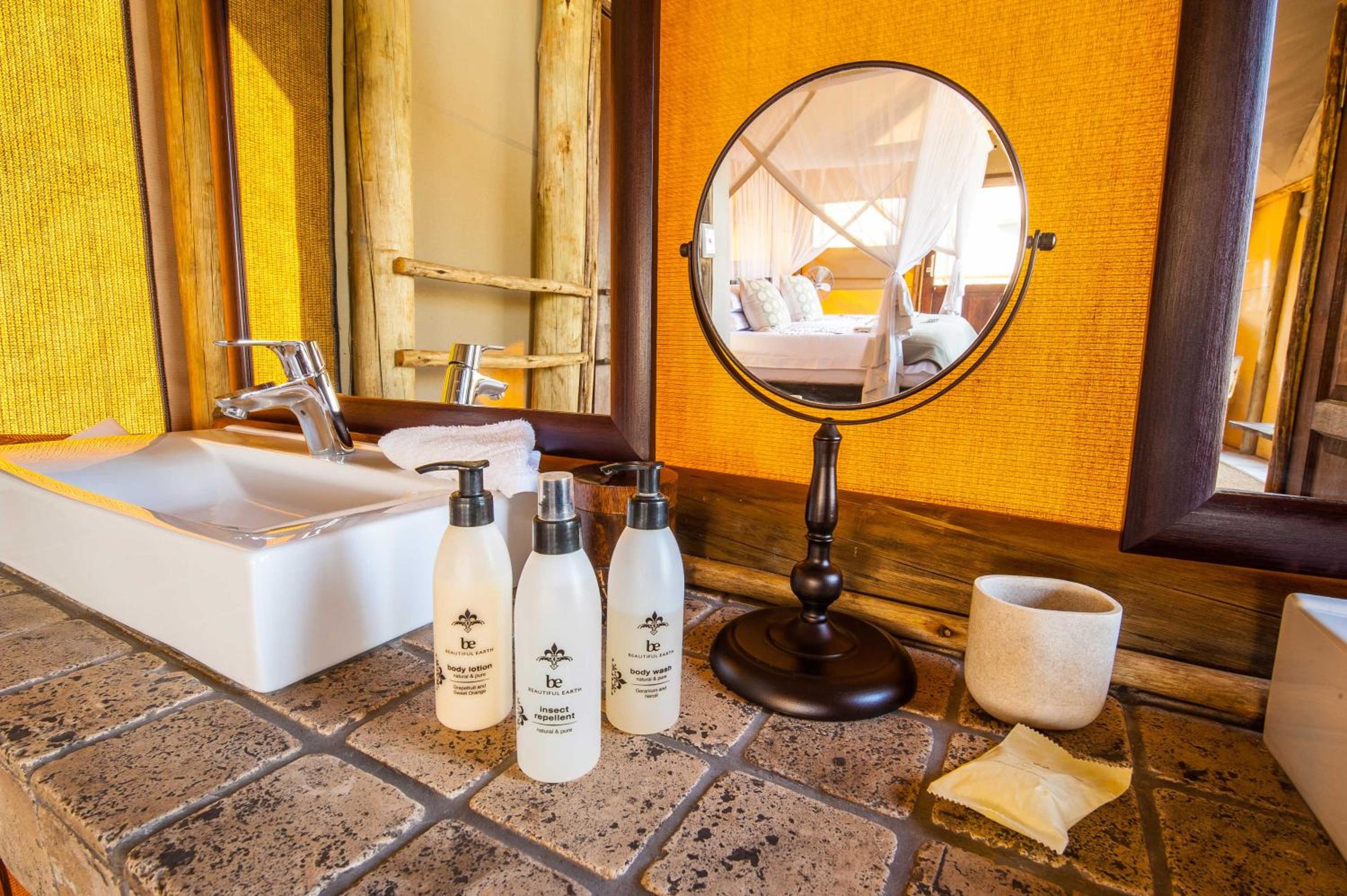 Ghoha Hills Savuti Lodge