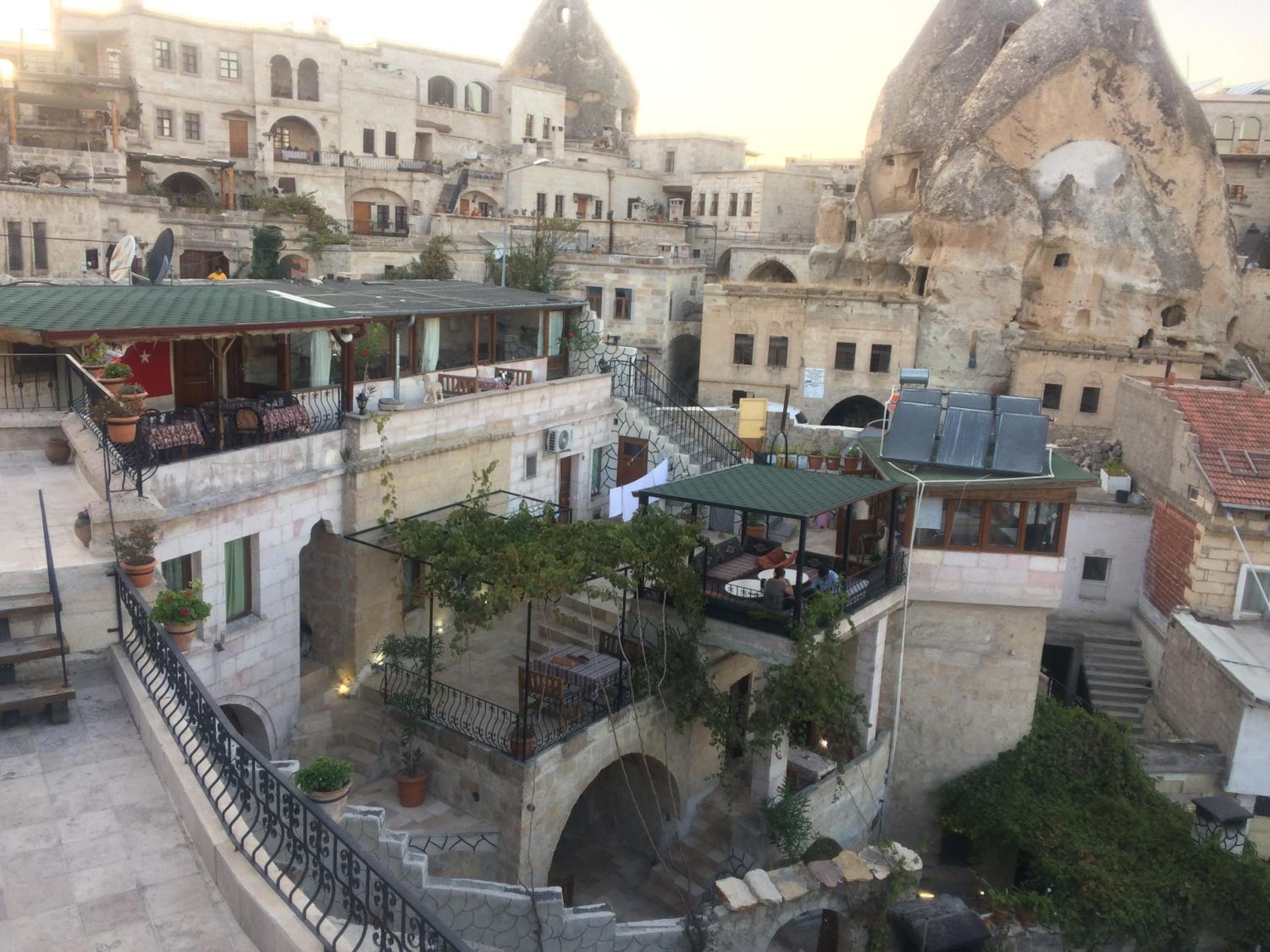 Coco Cave - Image 35