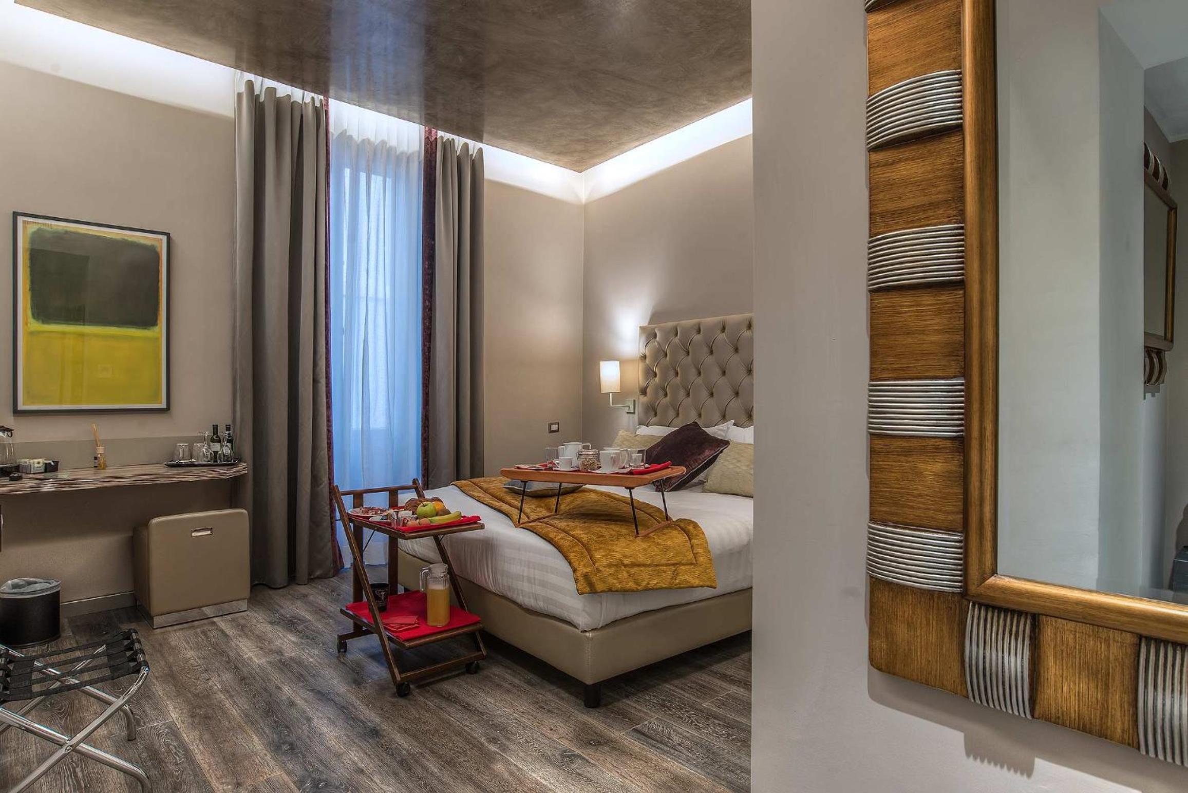 hotel room