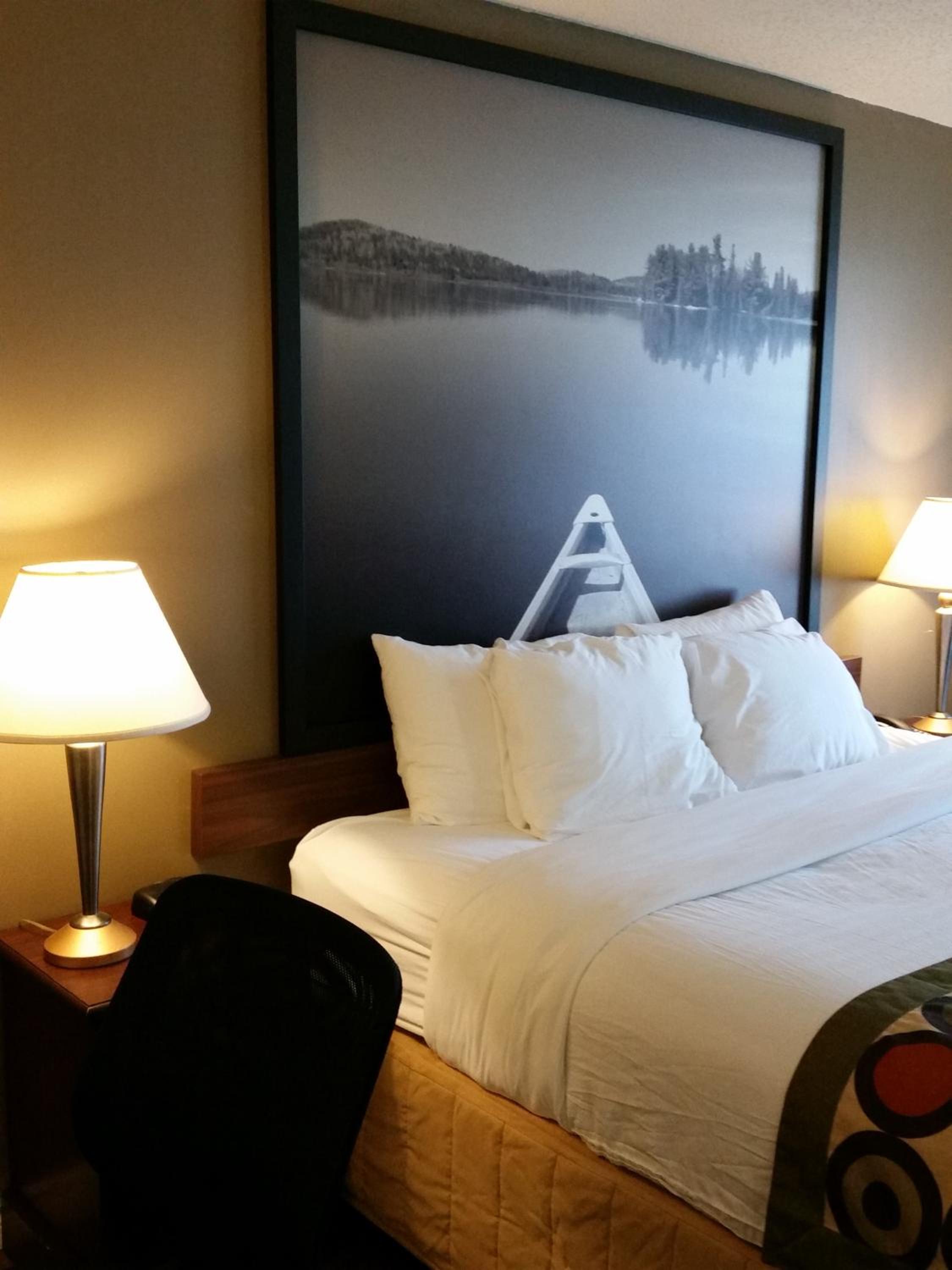 Brockville Vacations - Super 8 by Wyndham Brockville - Property Image 15