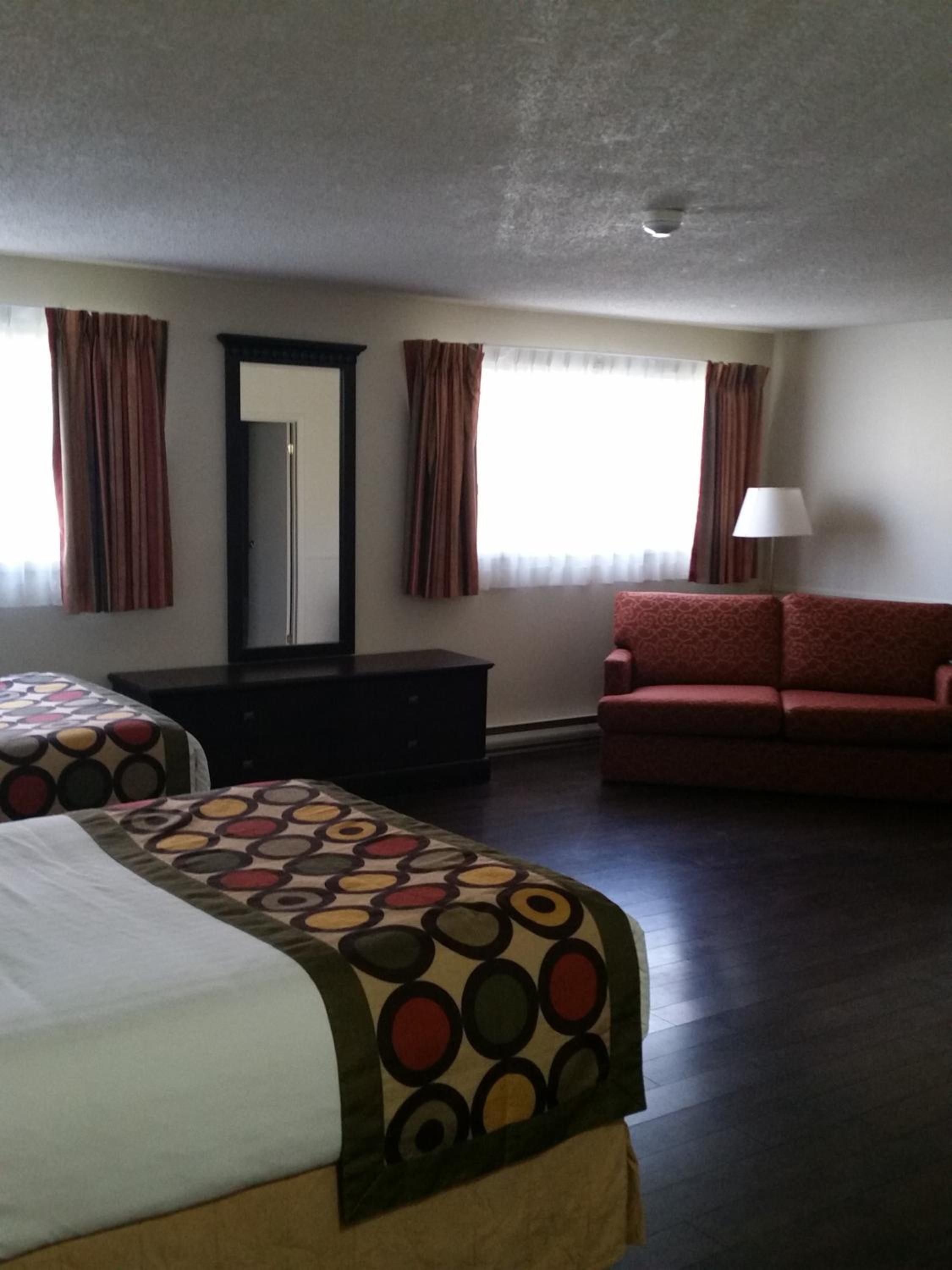 Brockville Vacations - Super 8 by Wyndham Brockville - Property Image 51