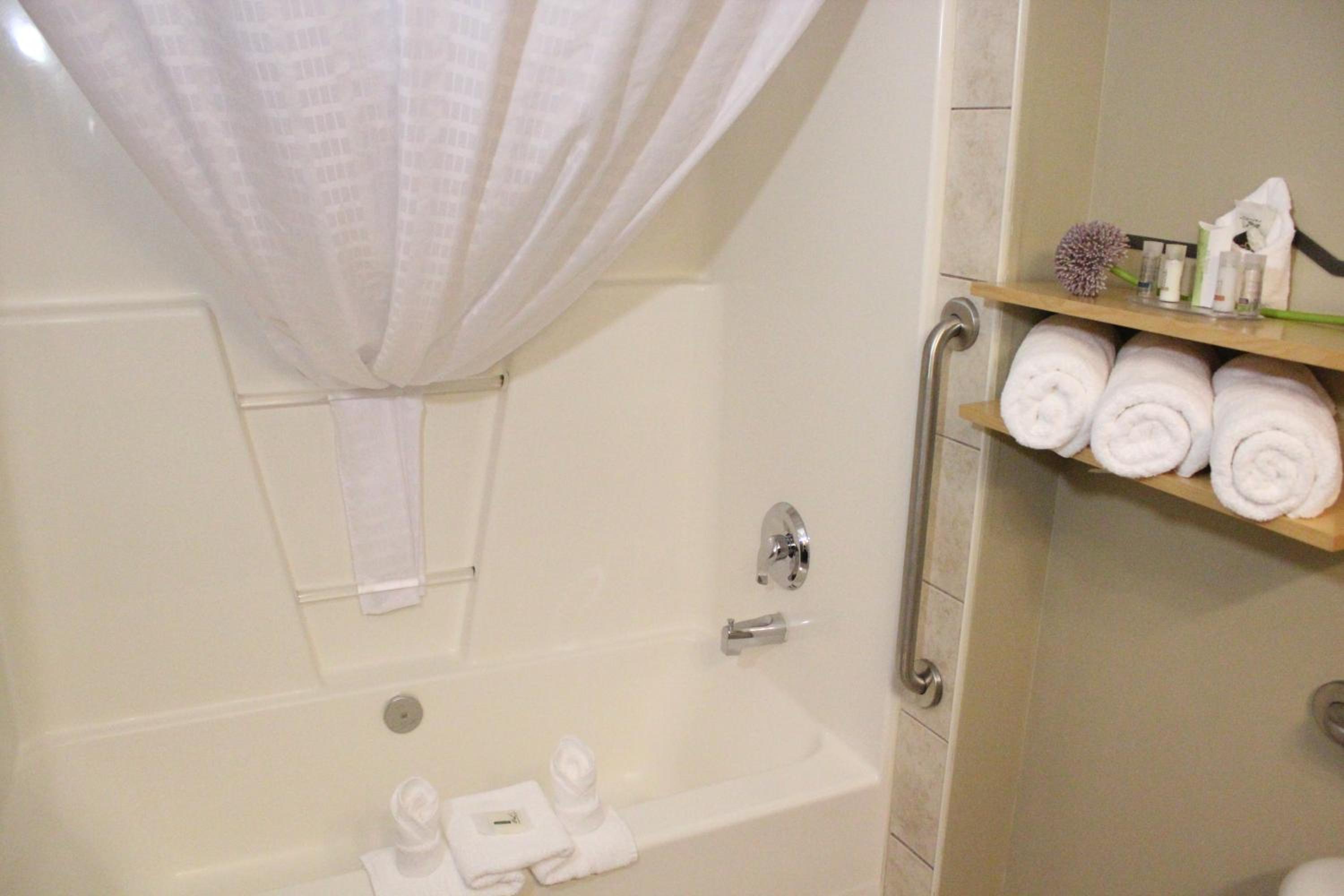 Fort Mcmurray Vacations - Travelodge by Wyndham Fort McMurray - Property Image 12