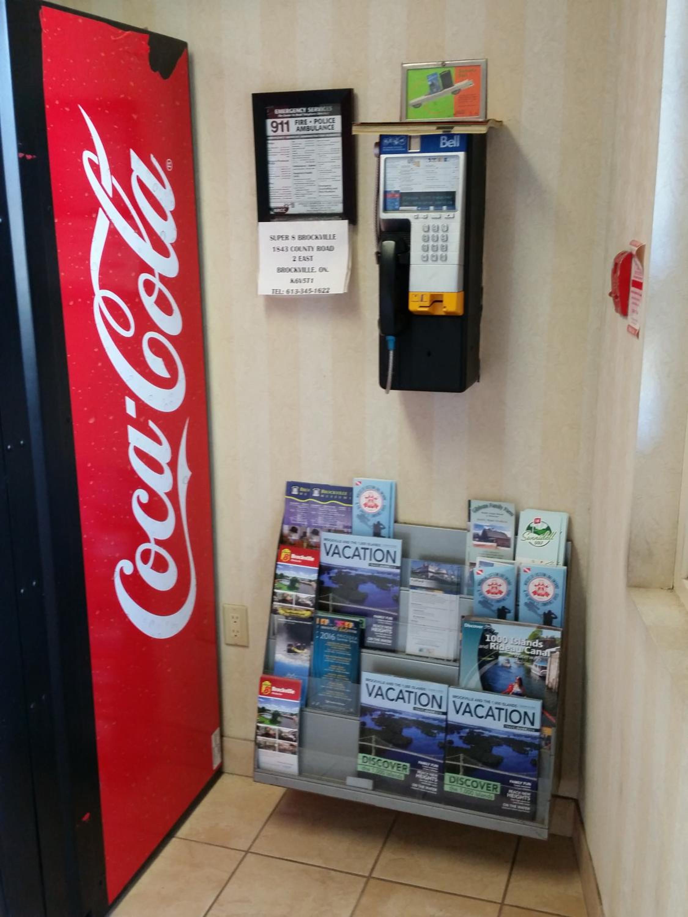 Brockville Vacations - Super 8 by Wyndham Brockville - Property Image 22