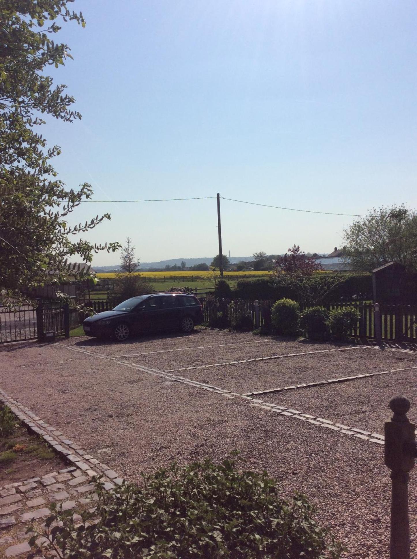 Photo 42