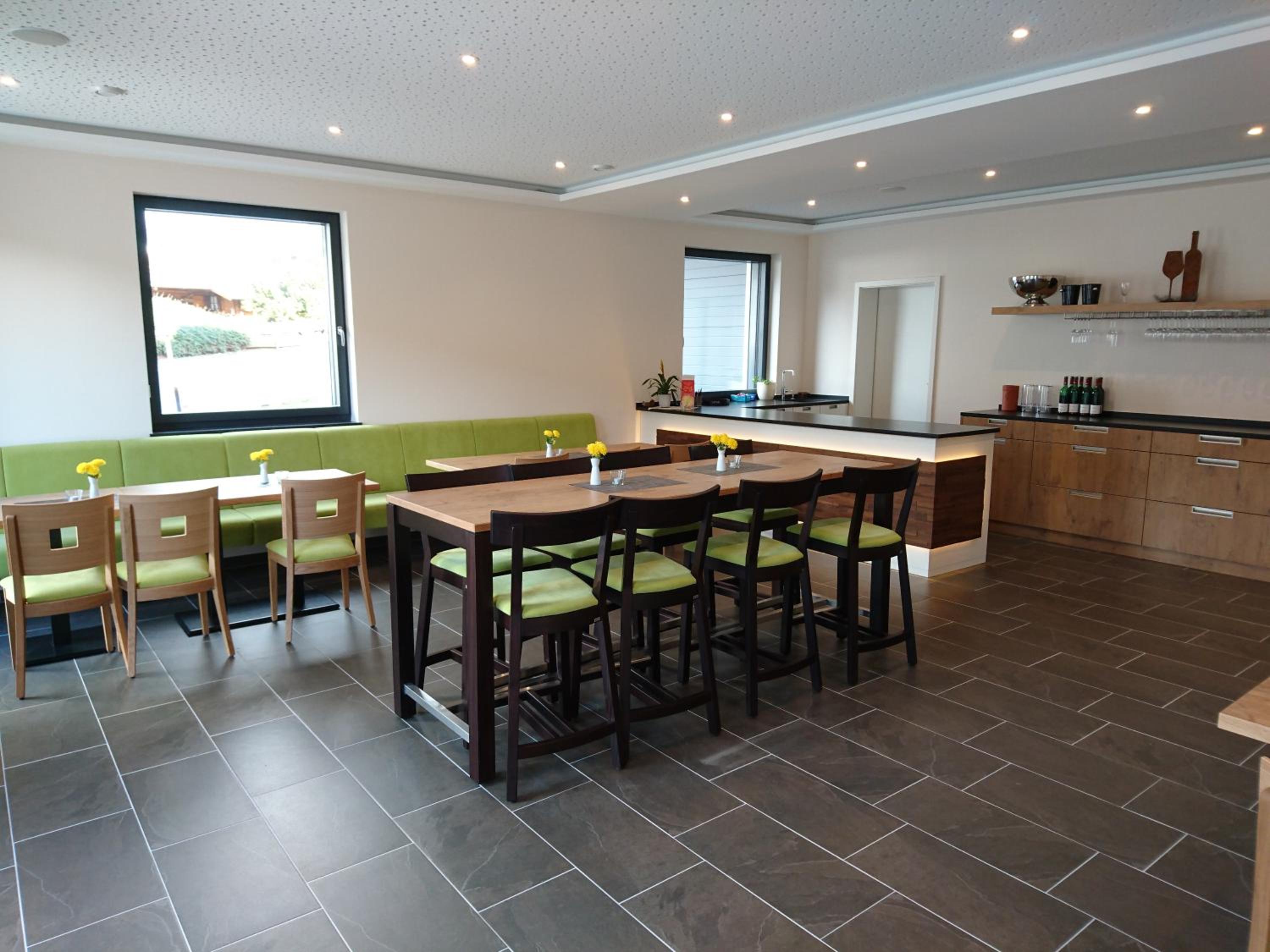Wein-Quartier Leo Pazen view 4