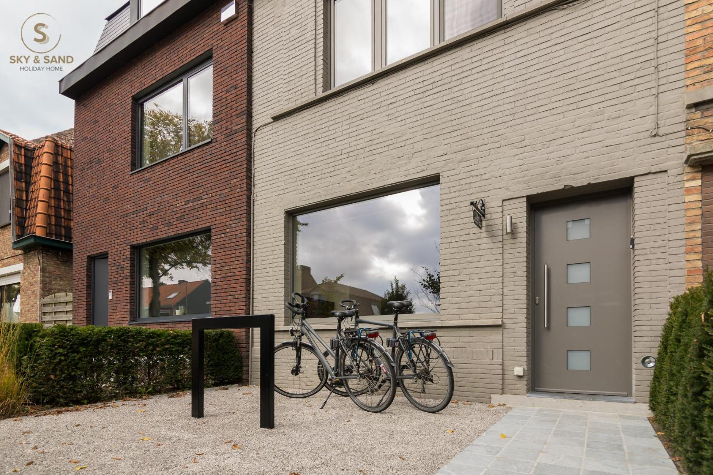 Sky & Sand - Free parking - Free bikes - EVcharging