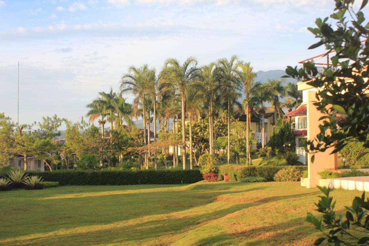 Villa Sophia Cimacan Puncak