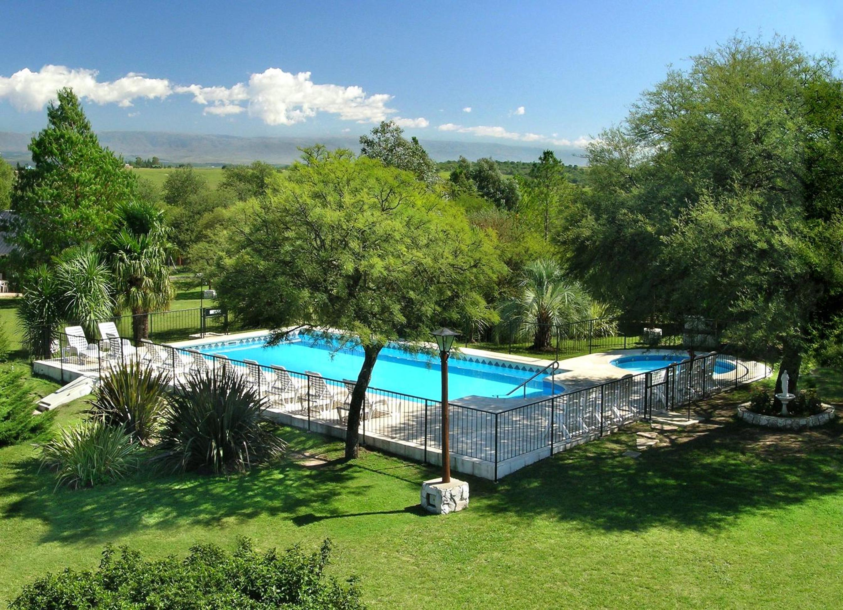 Solar Encantado Cabañas & Chalet