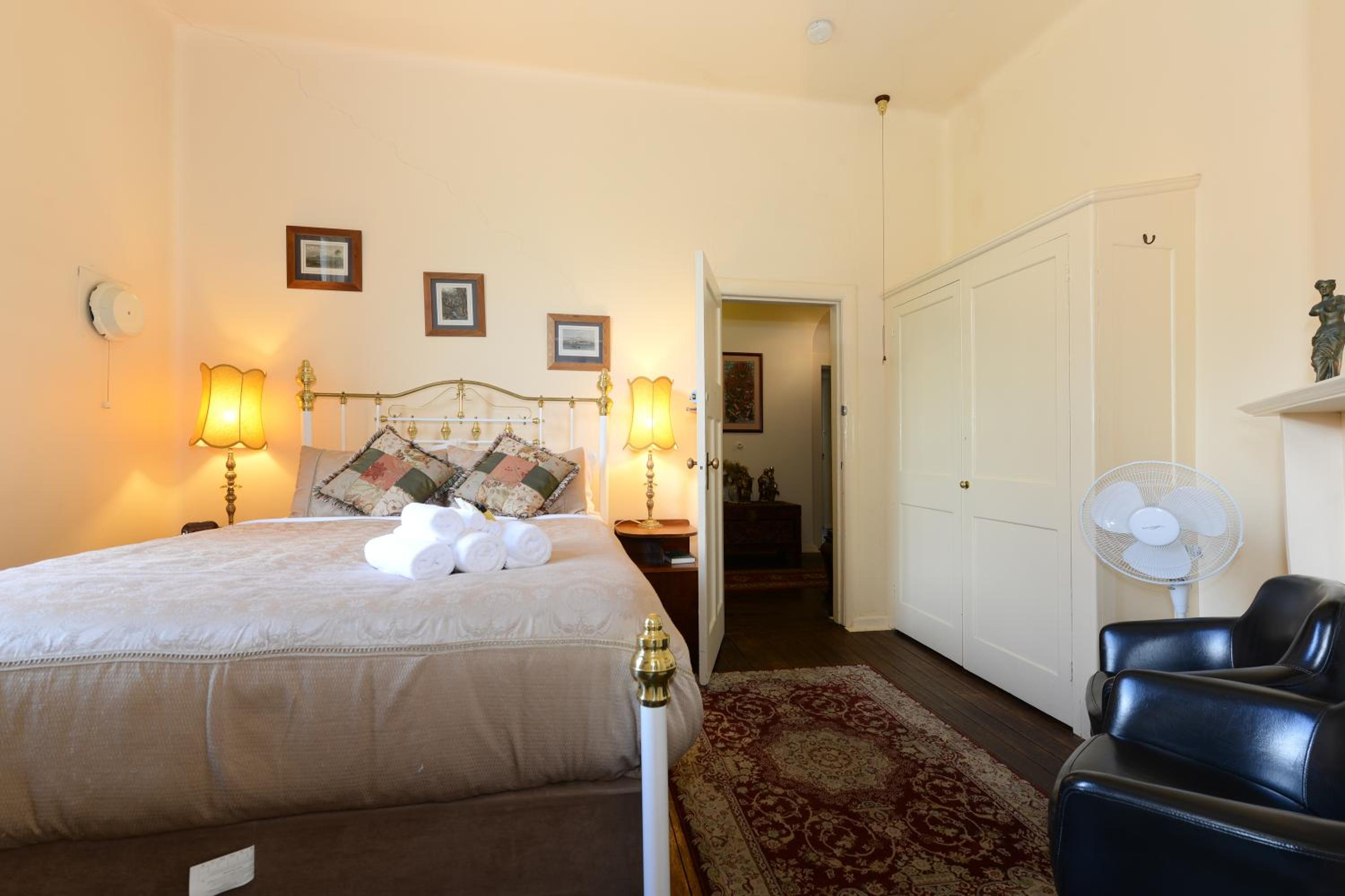 Edinburgh Gallery Bed & Breakfast