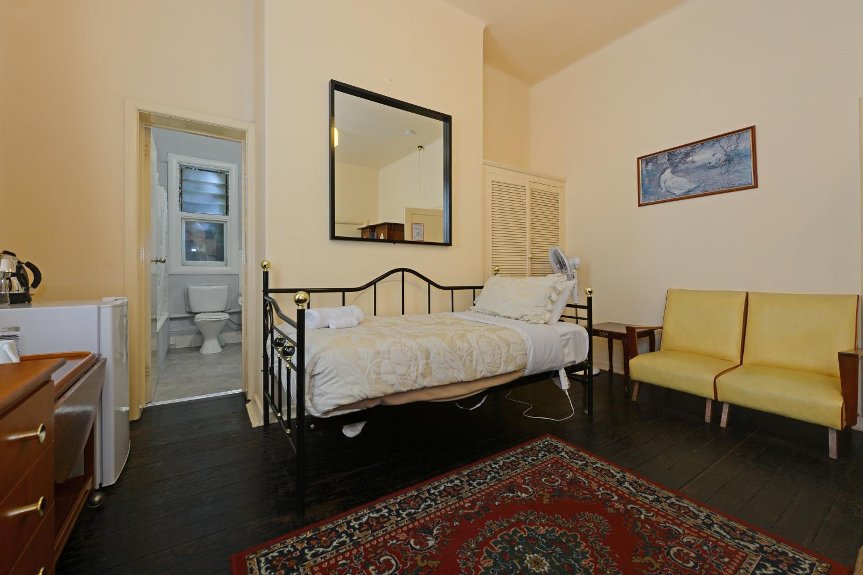 Edinburgh Gallery Bed & Breakfast