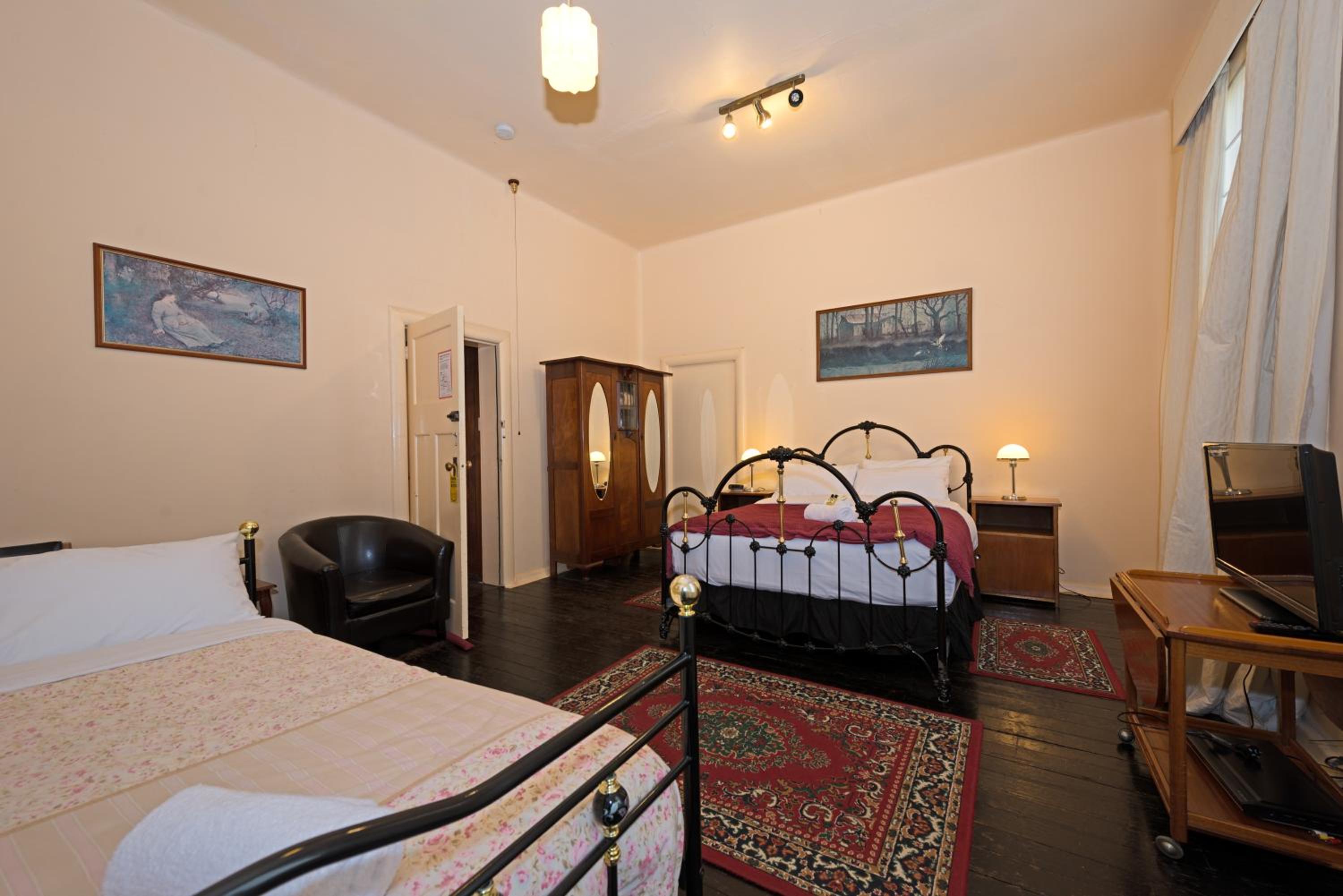 Edinburgh Gallery Bed & Breakfast