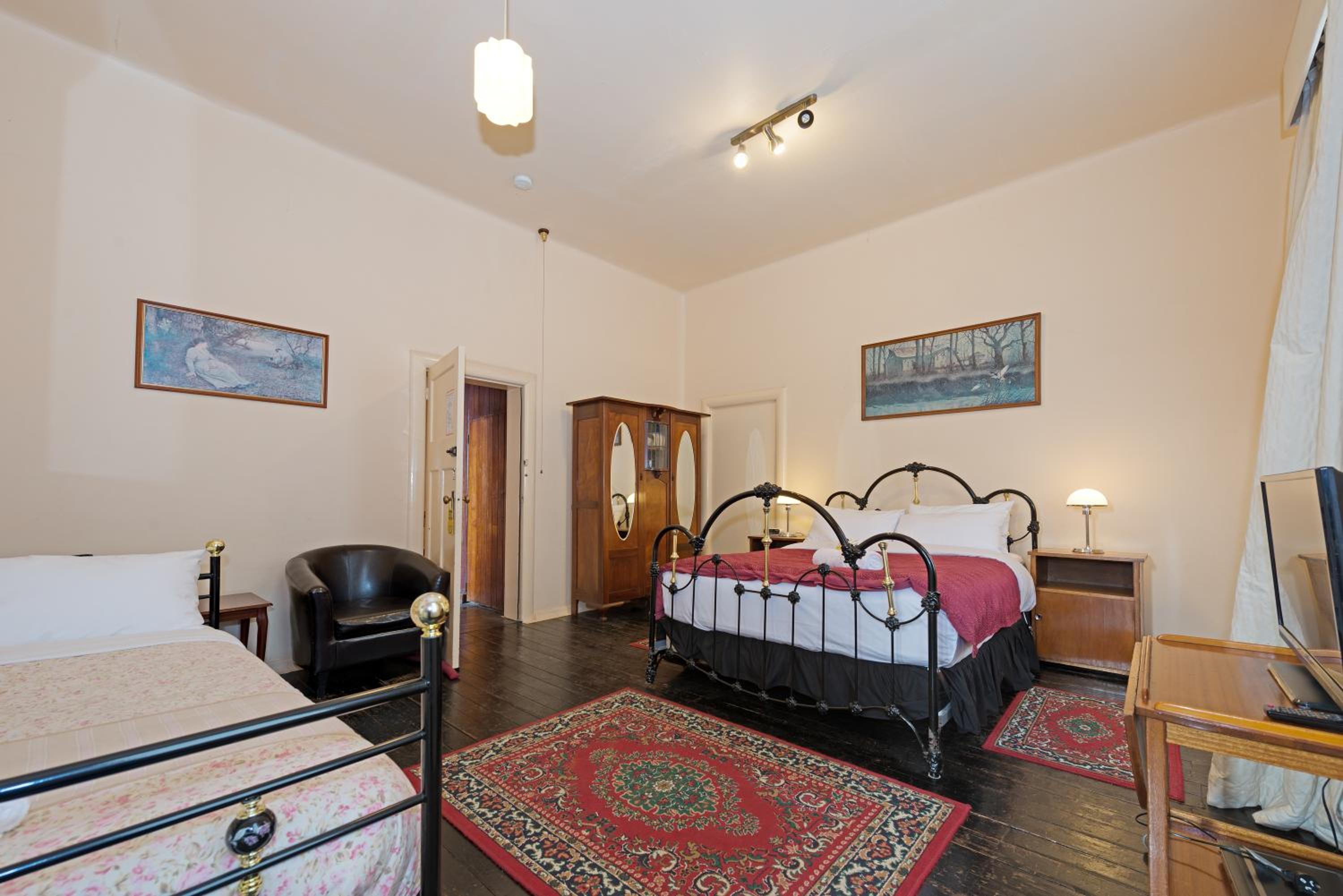 Edinburgh Gallery Bed & Breakfast
