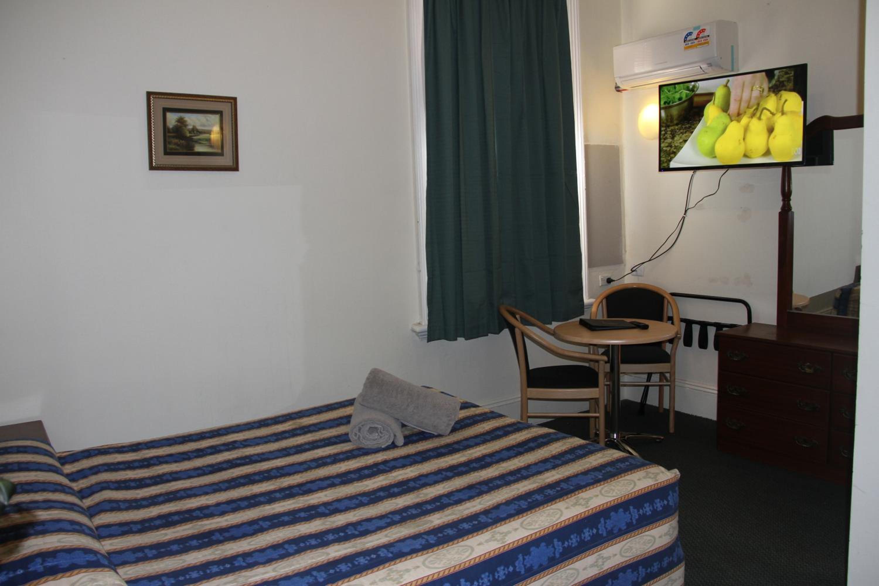 Photo 21