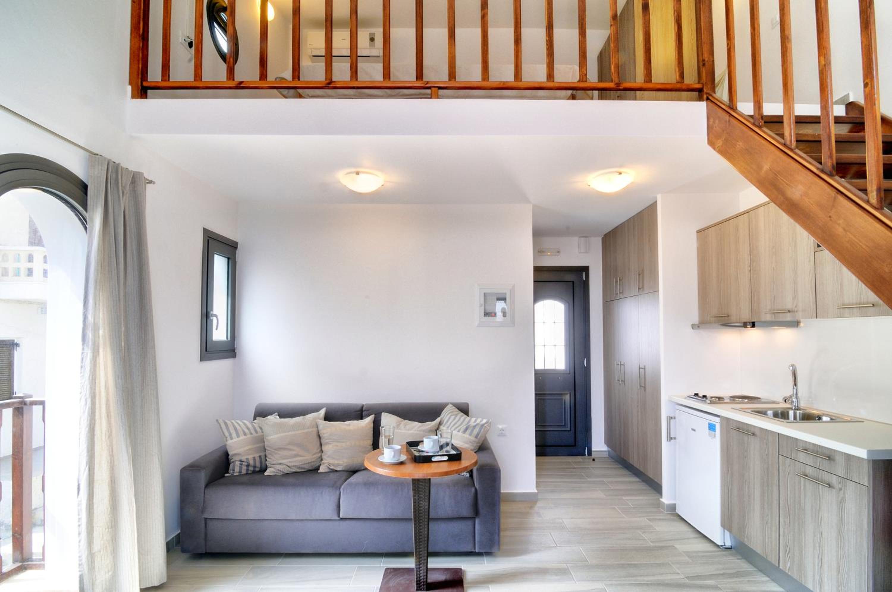 Myrtos Mare Suites