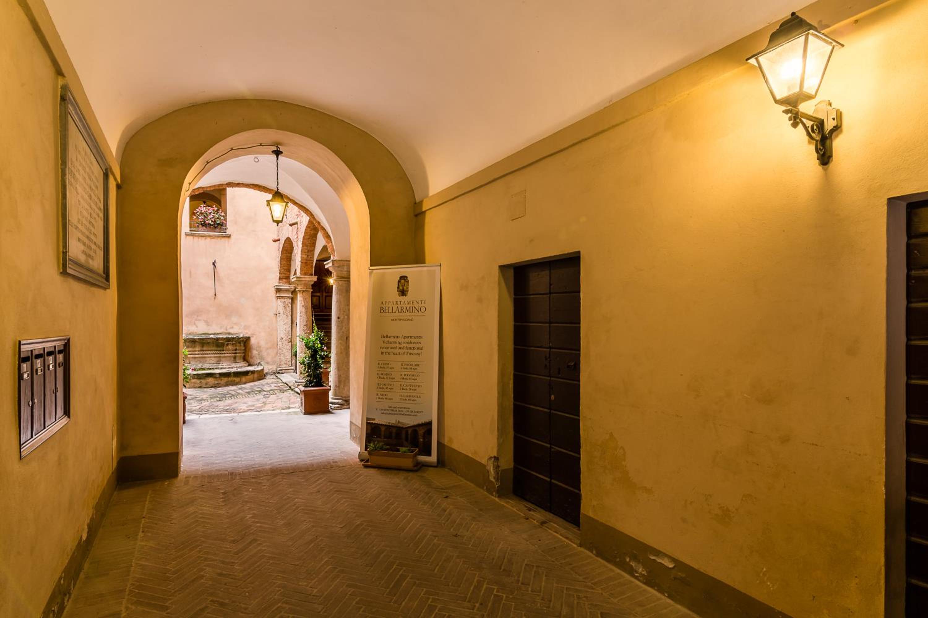 Bellarmino Boutique Apartments, Montepulciano