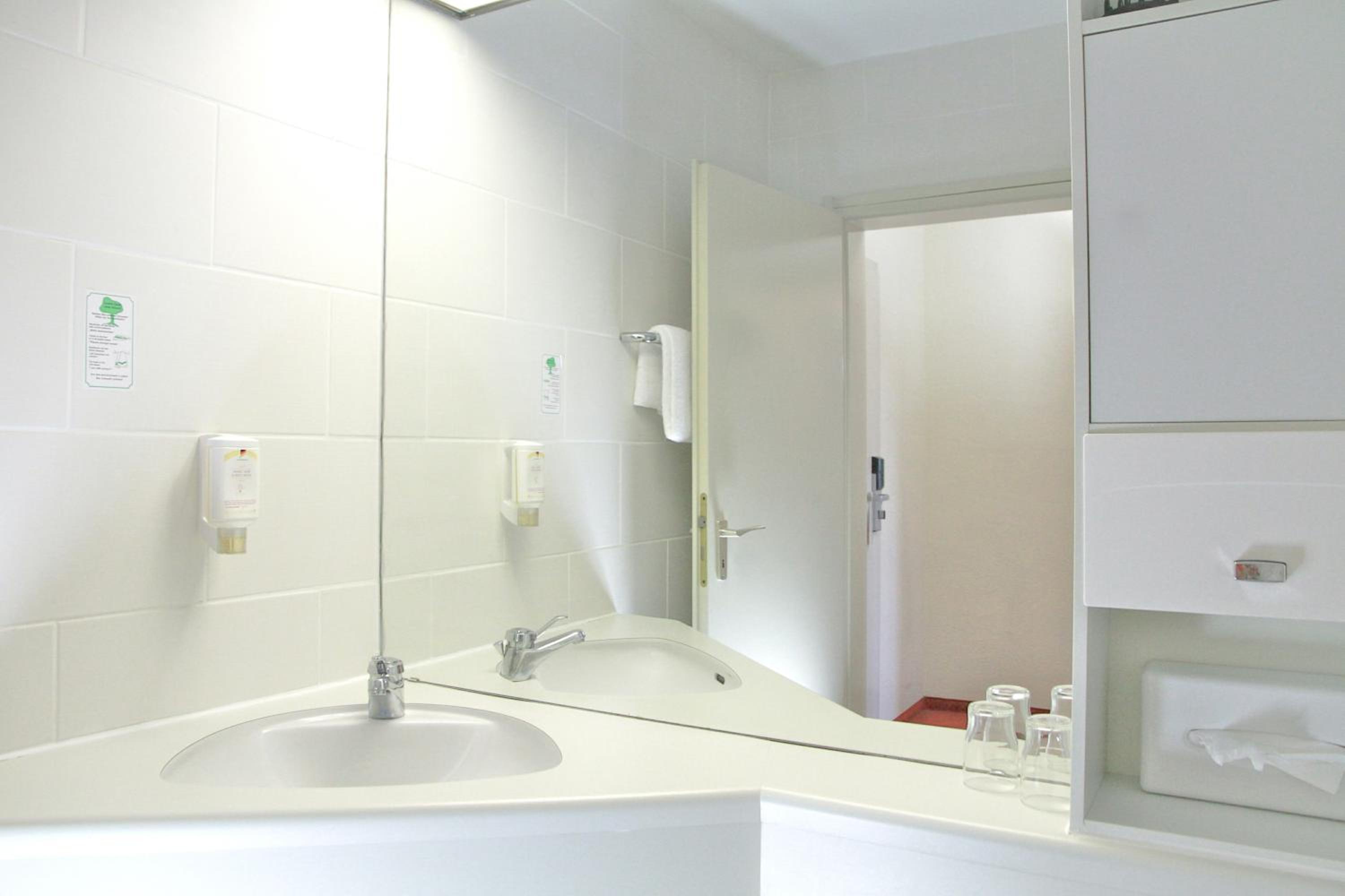 Opal Hotel - Property Image 26