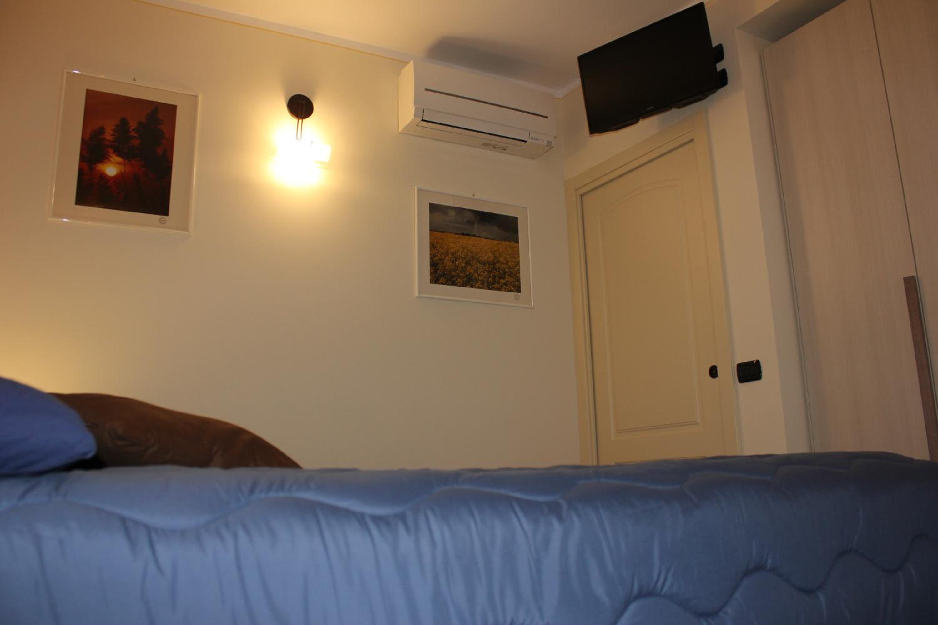 Photo 50