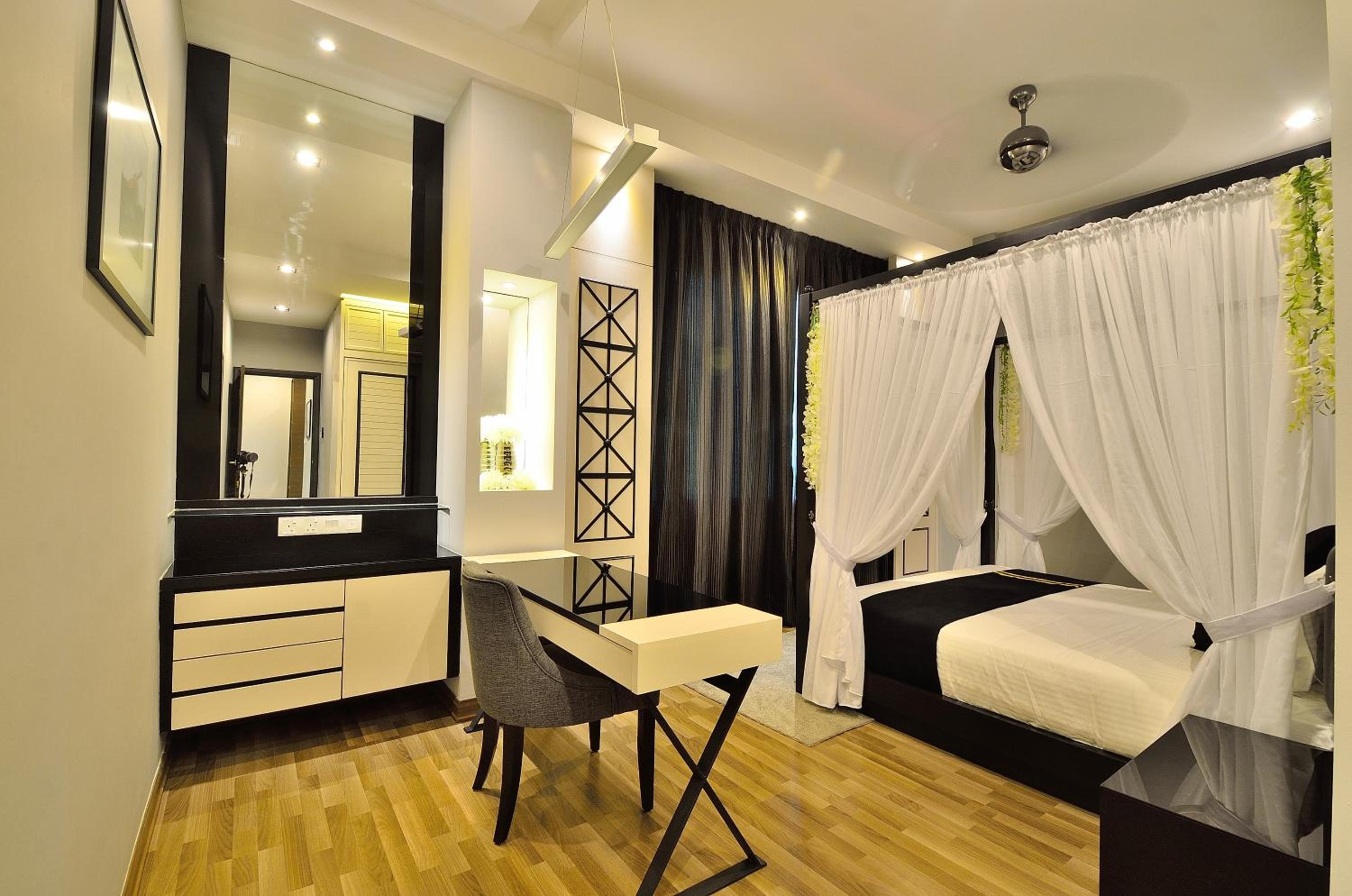 Iris Luxury Service Villa view 5