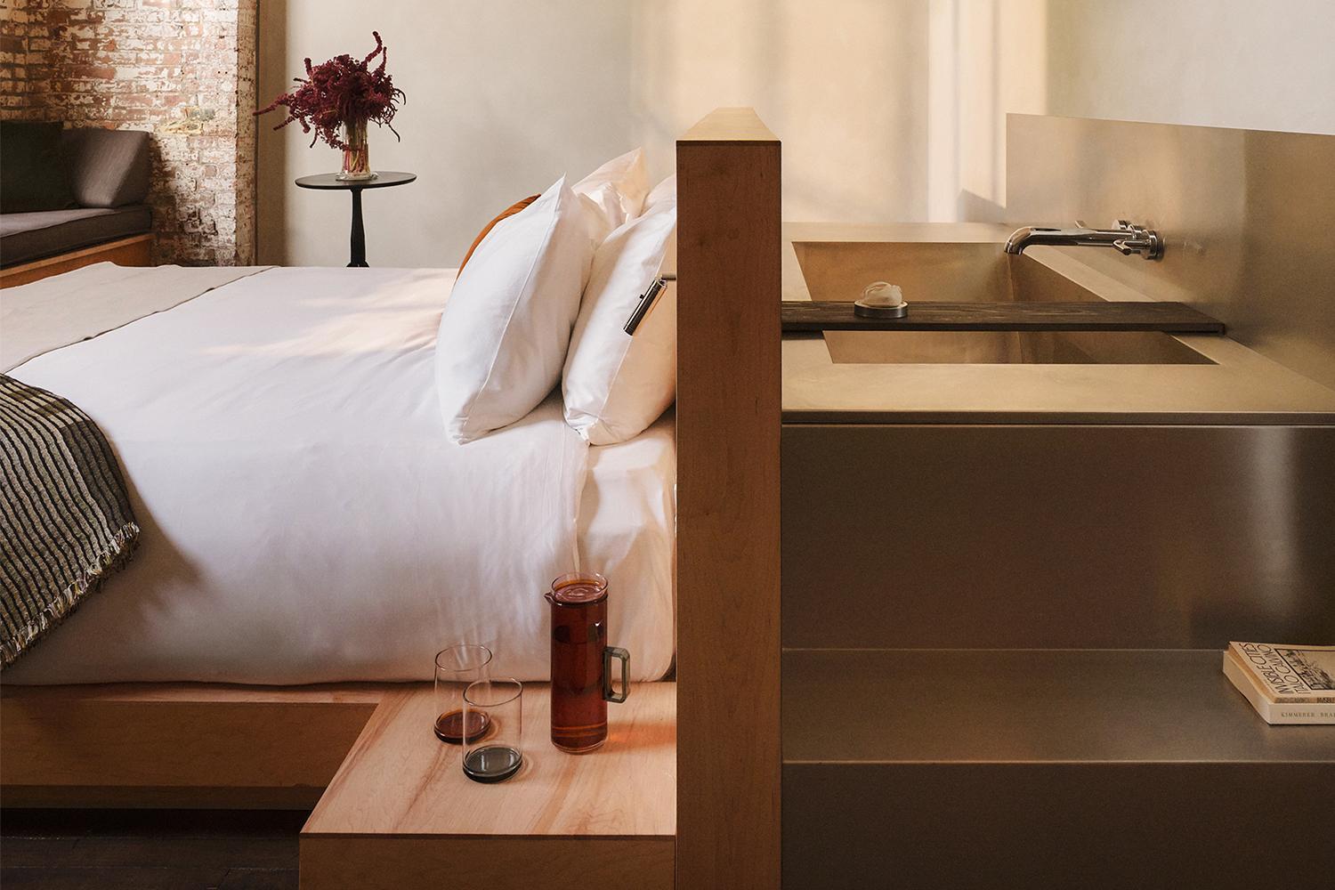 Pocketbook Hotel and Baths