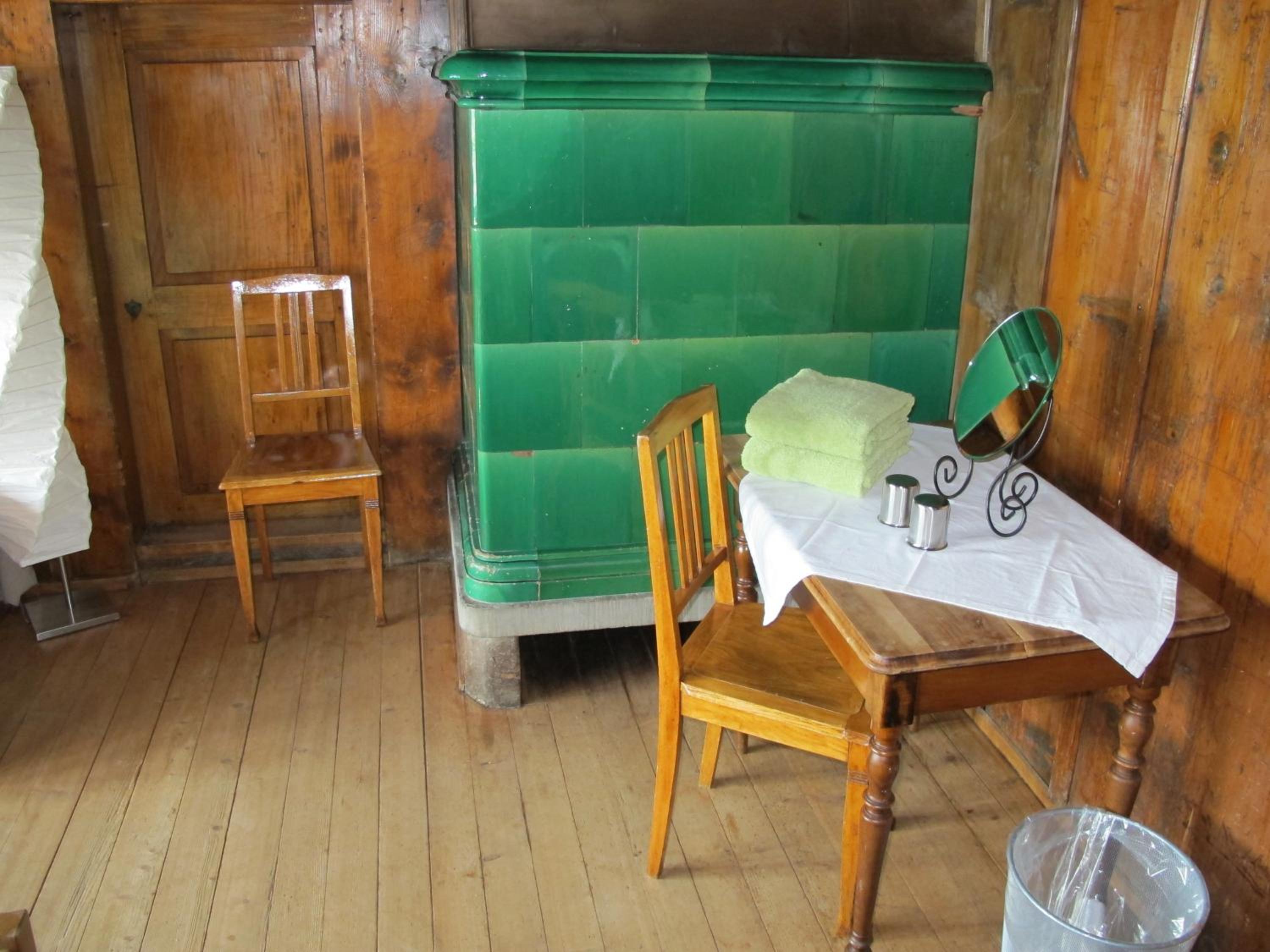 Hostel Rotschuo Jugend- und Familienferien