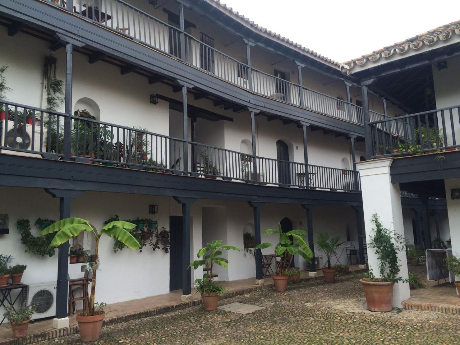 Apartamentos Gadi Corral Siglo XVI