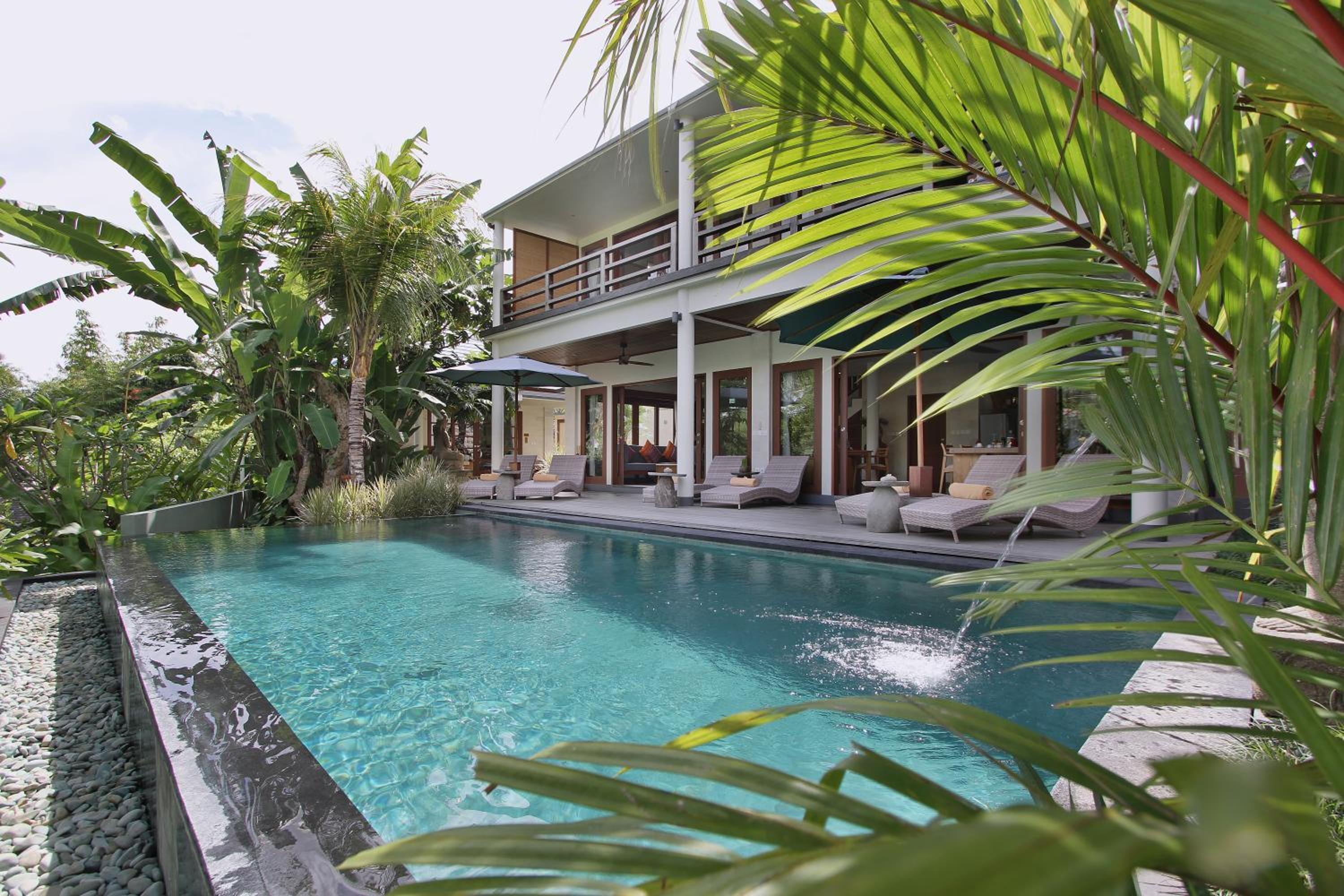 D'Legon Villas