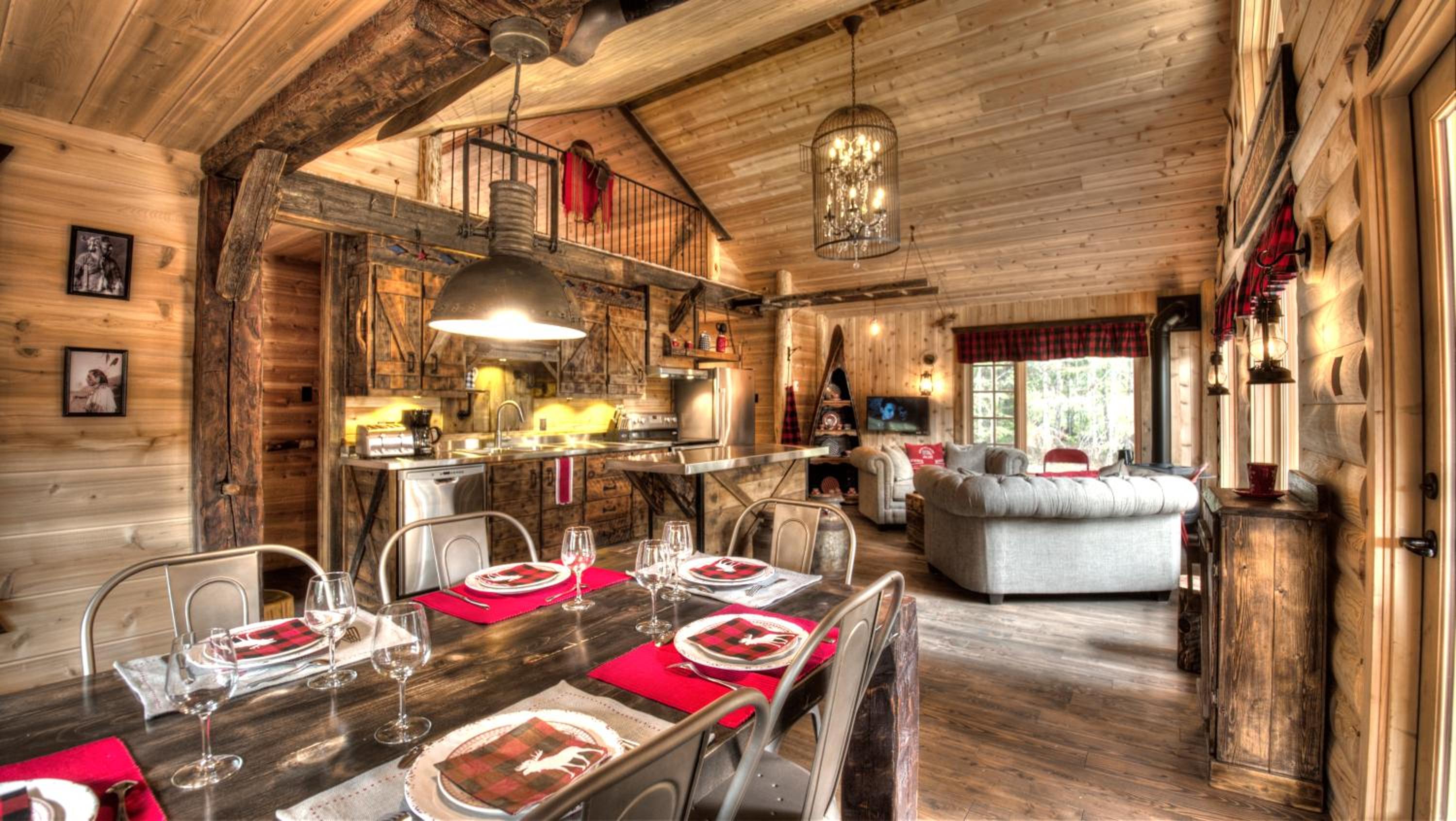 Le Bivouac - Les Chalets Spa Canada view 4