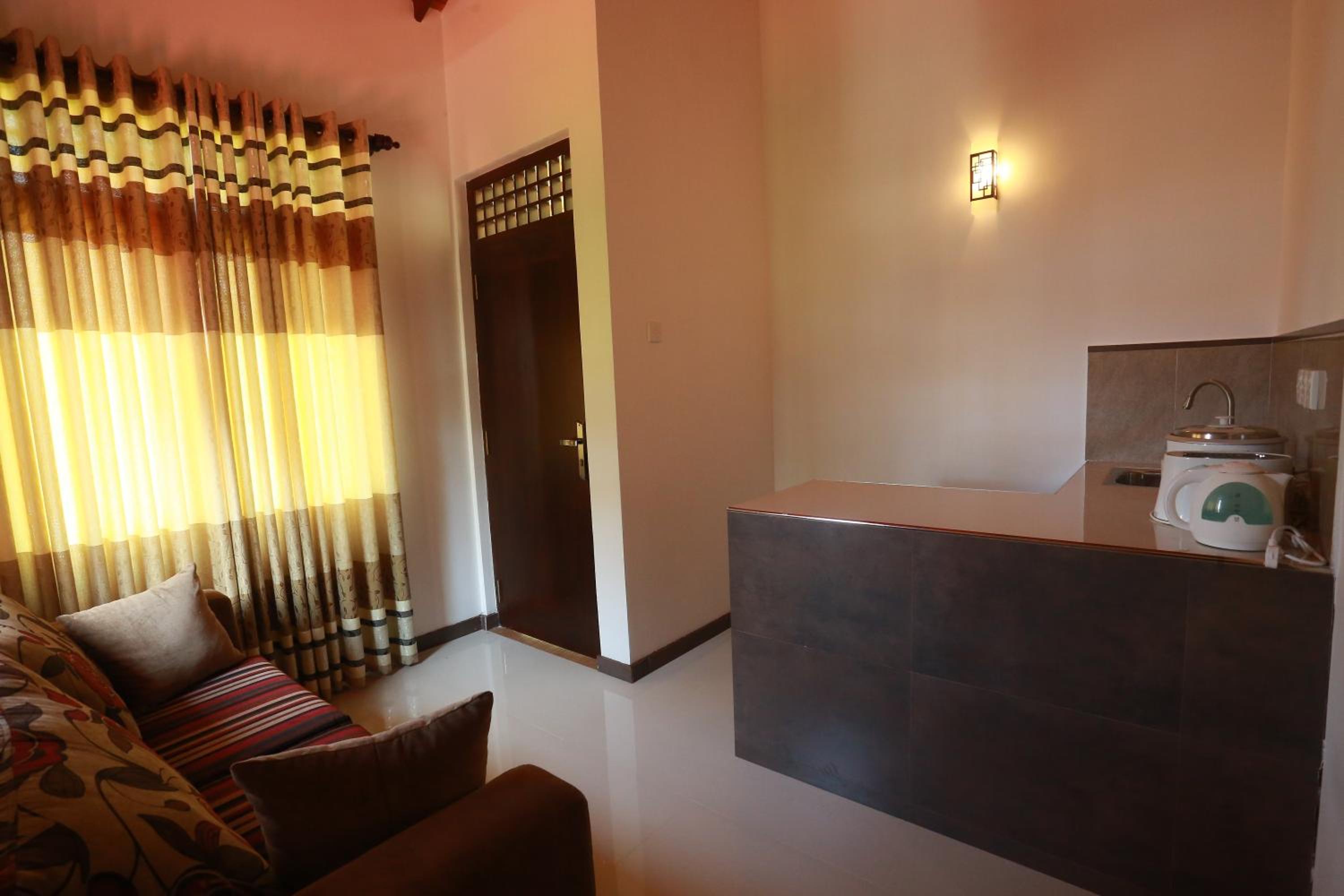 River Breeze Villa Bentota