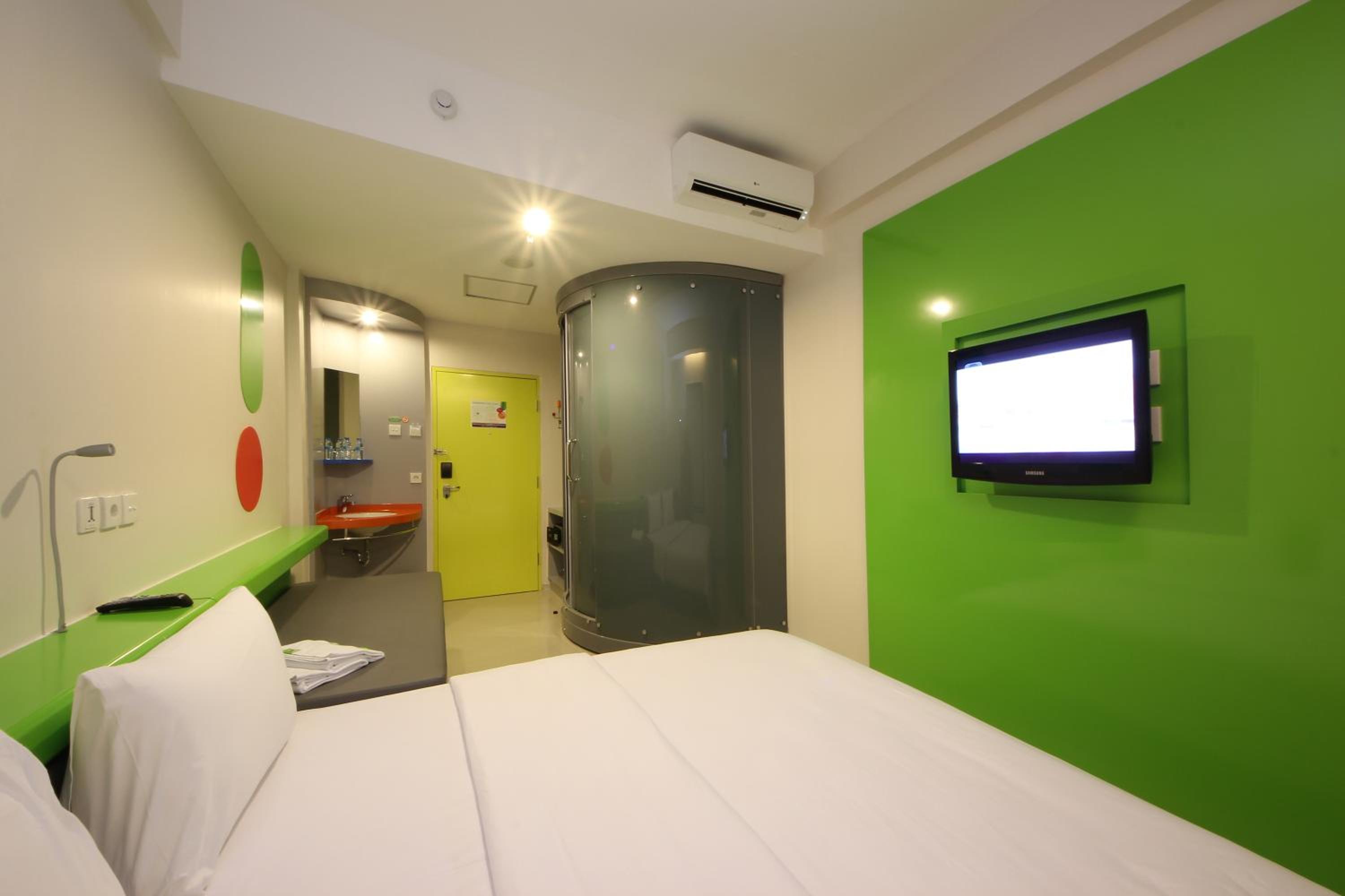 POP! Hotel Kuta Beach Bali 33