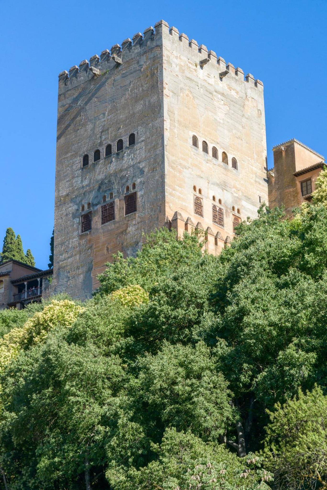 Chezmoihomes Alhambra