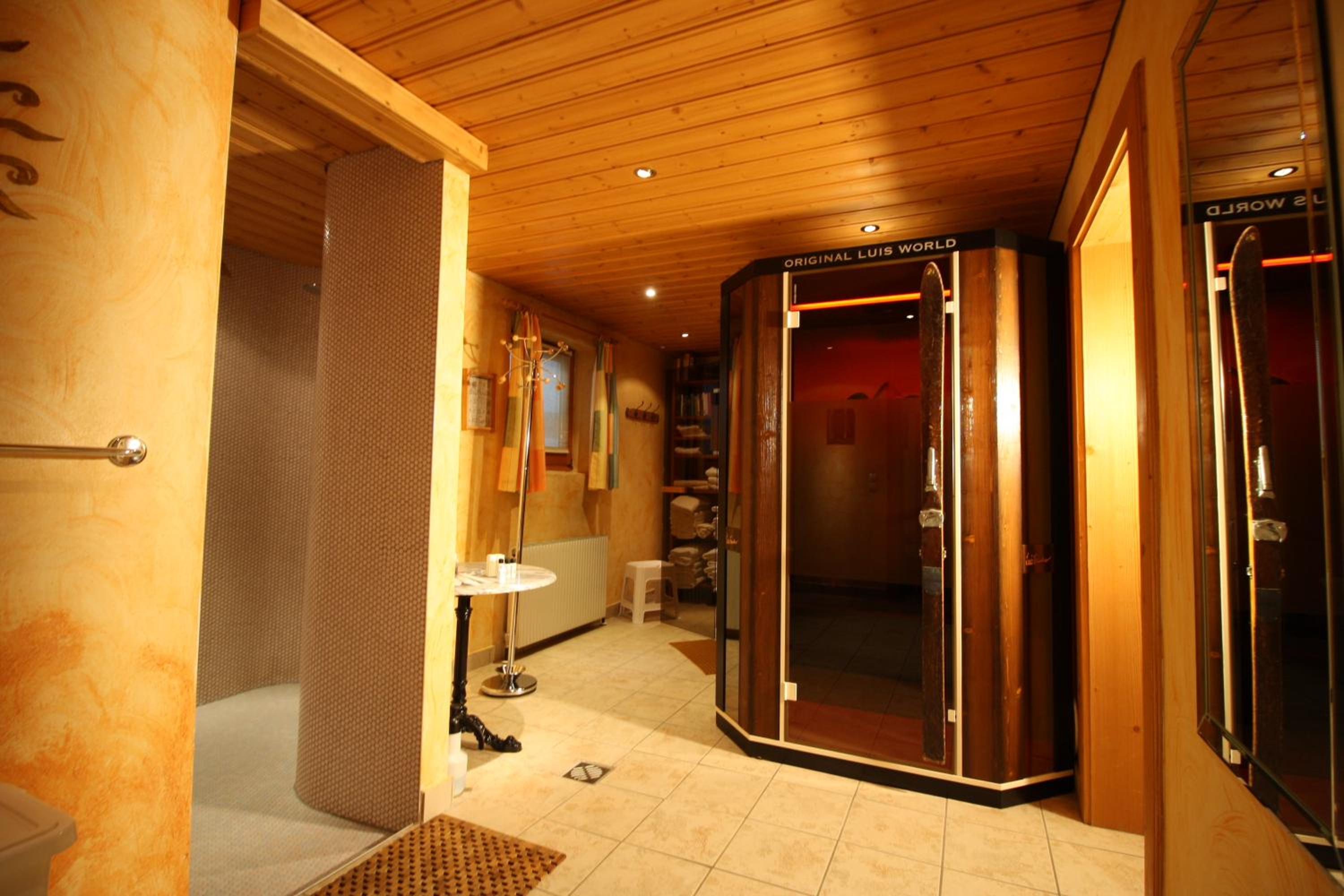 Vronis Waldhaus ADULTS ONLY