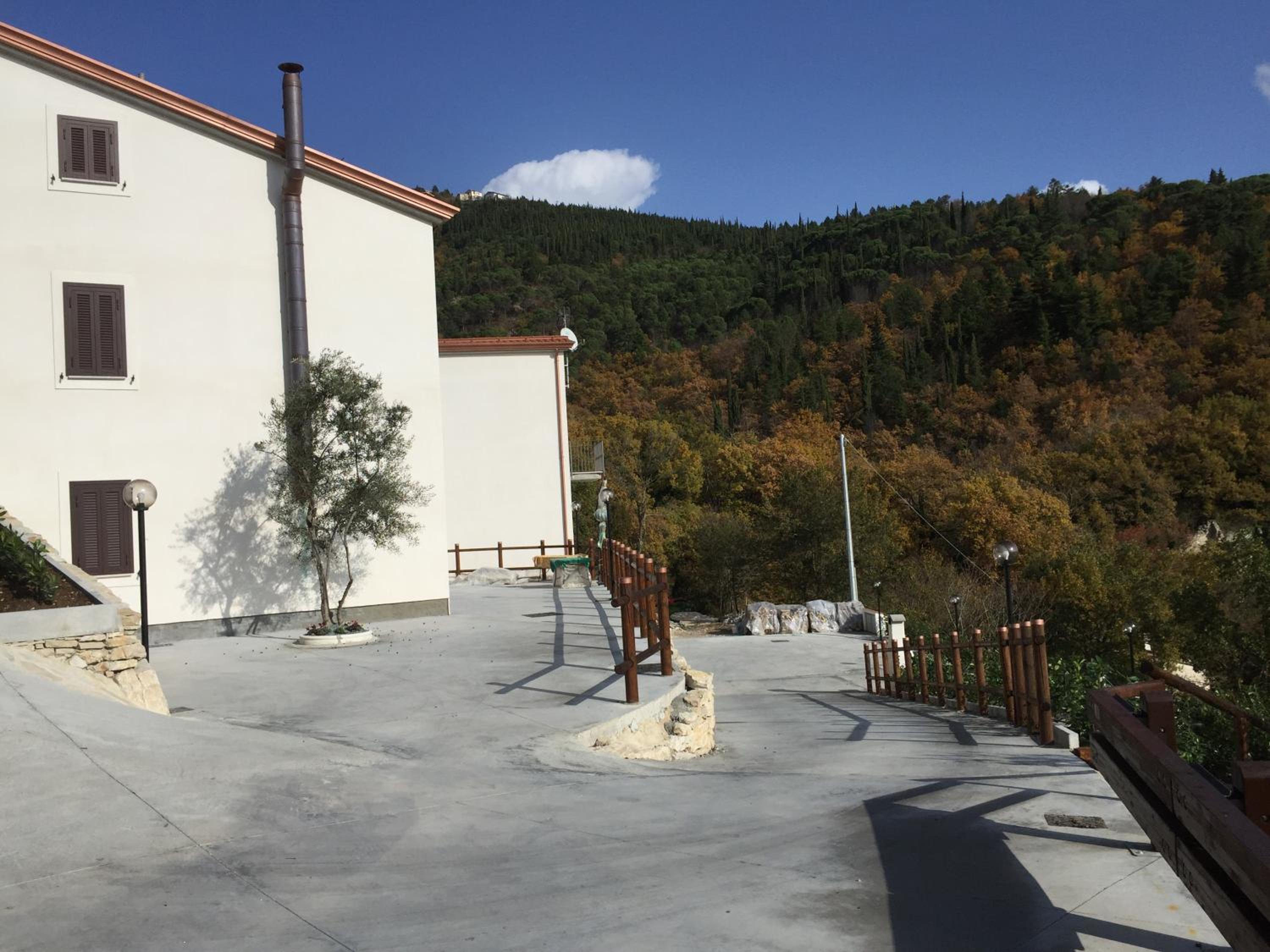 Photo 17