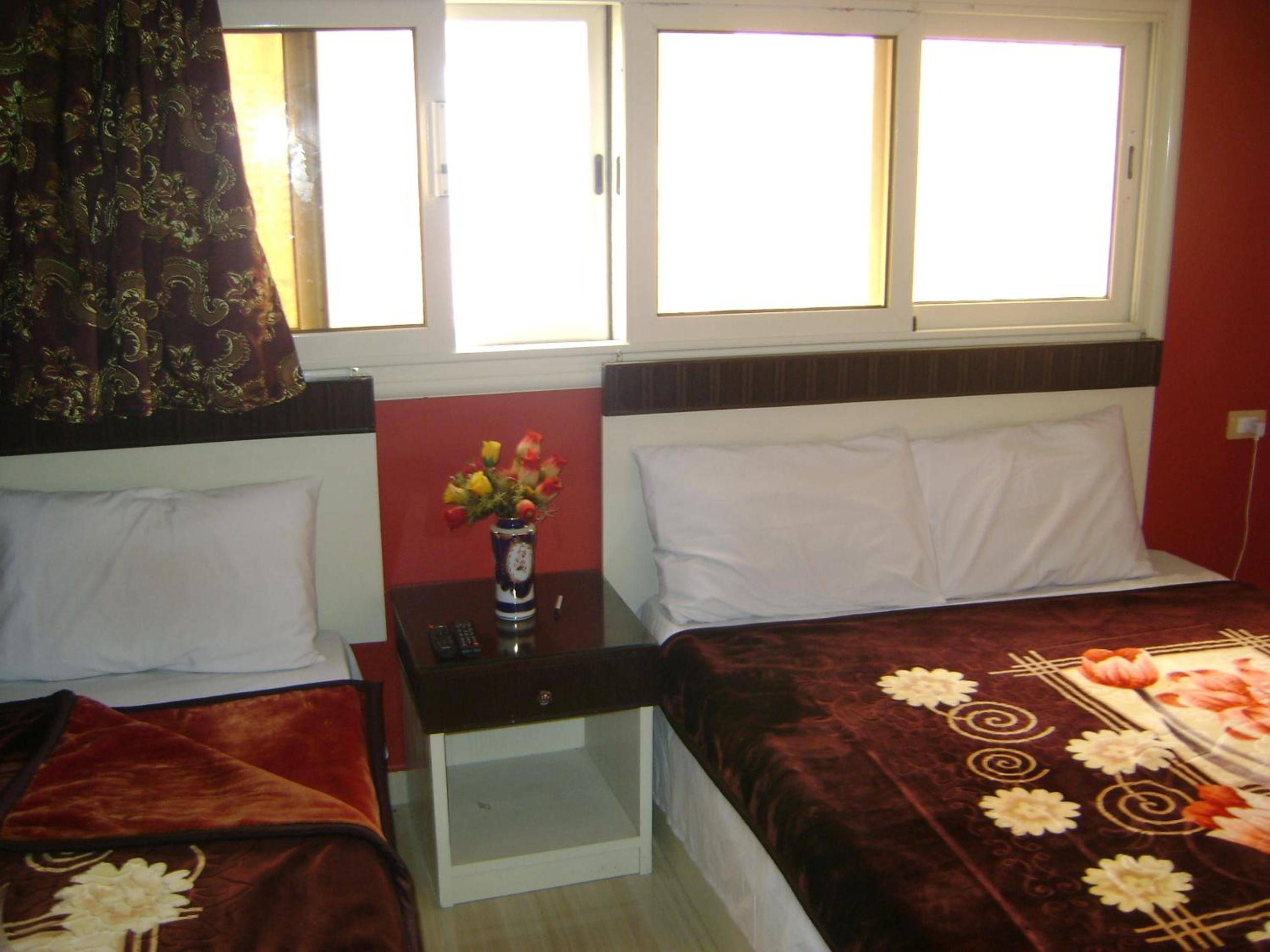 Isis Hostel 2